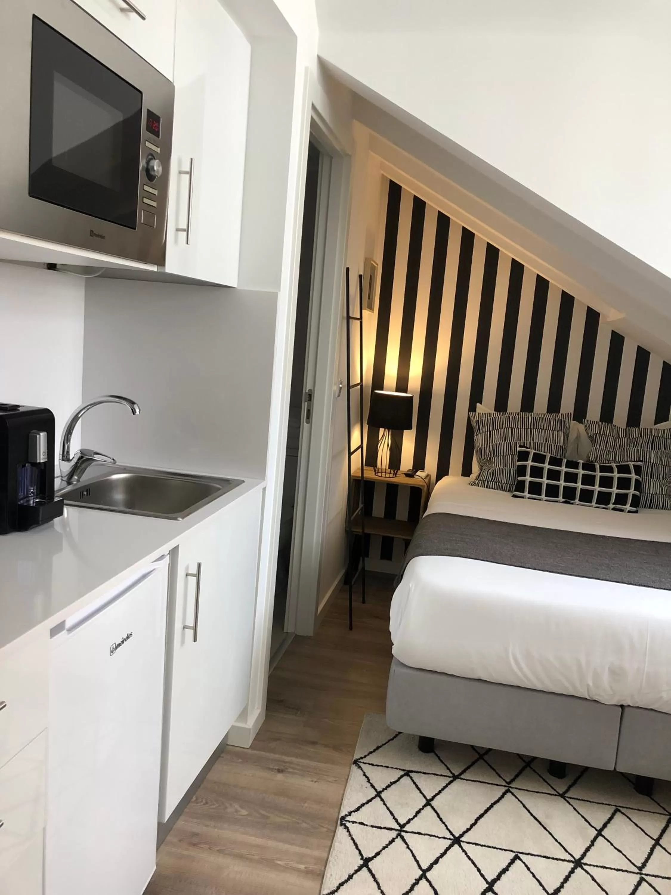 Kitchen/Kitchenette in São Bento na Alta St Benedict Uptown