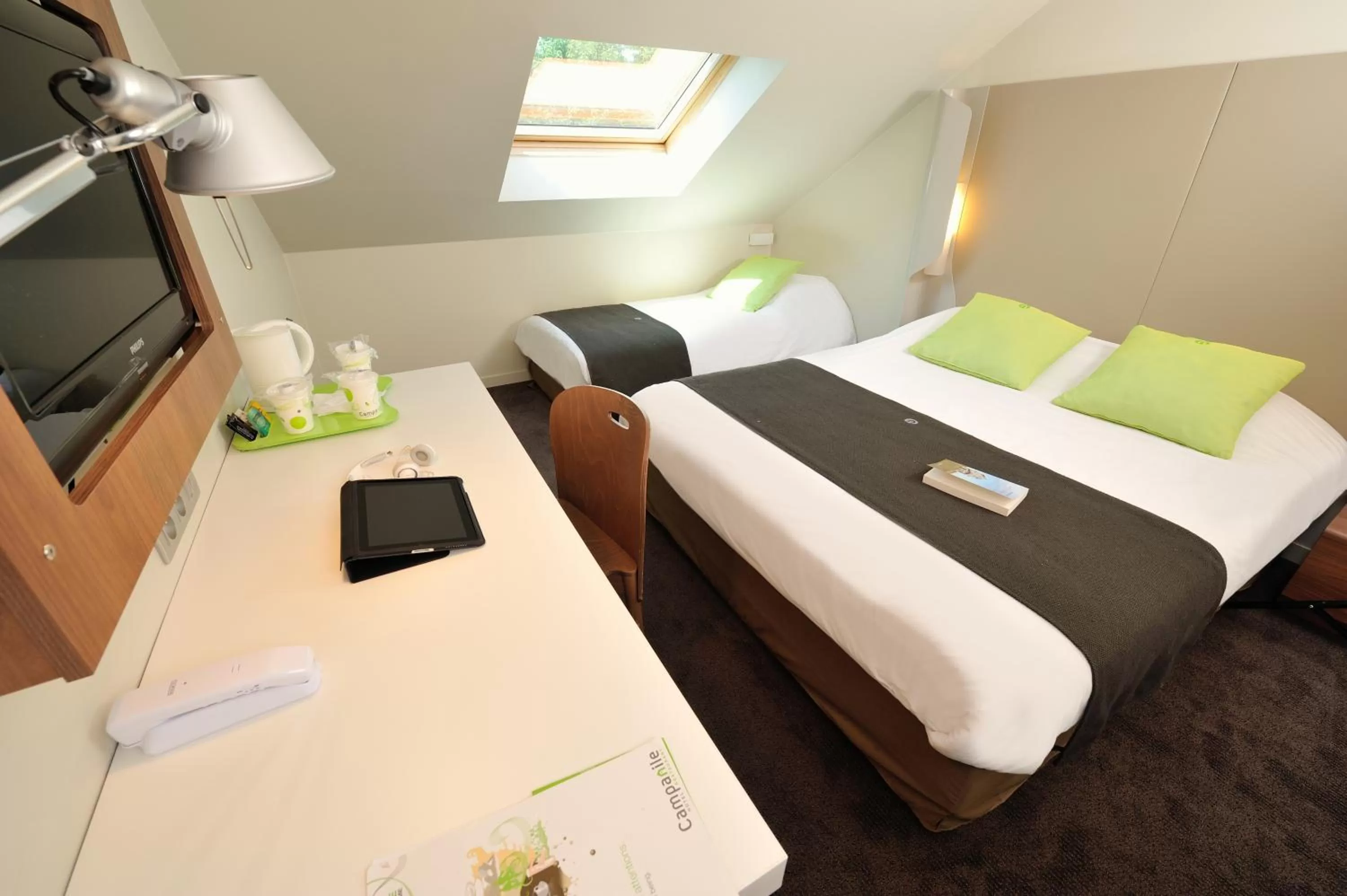 Bed in Campanile Vannes