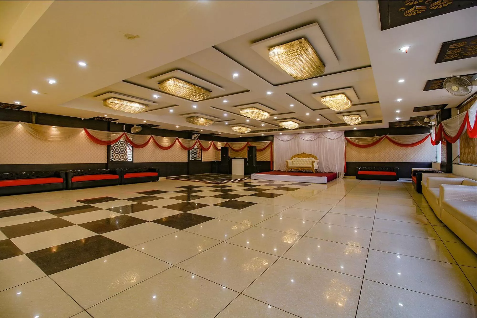 Banquet/Function facilities, Banquet Facilities in FabHotel 4G