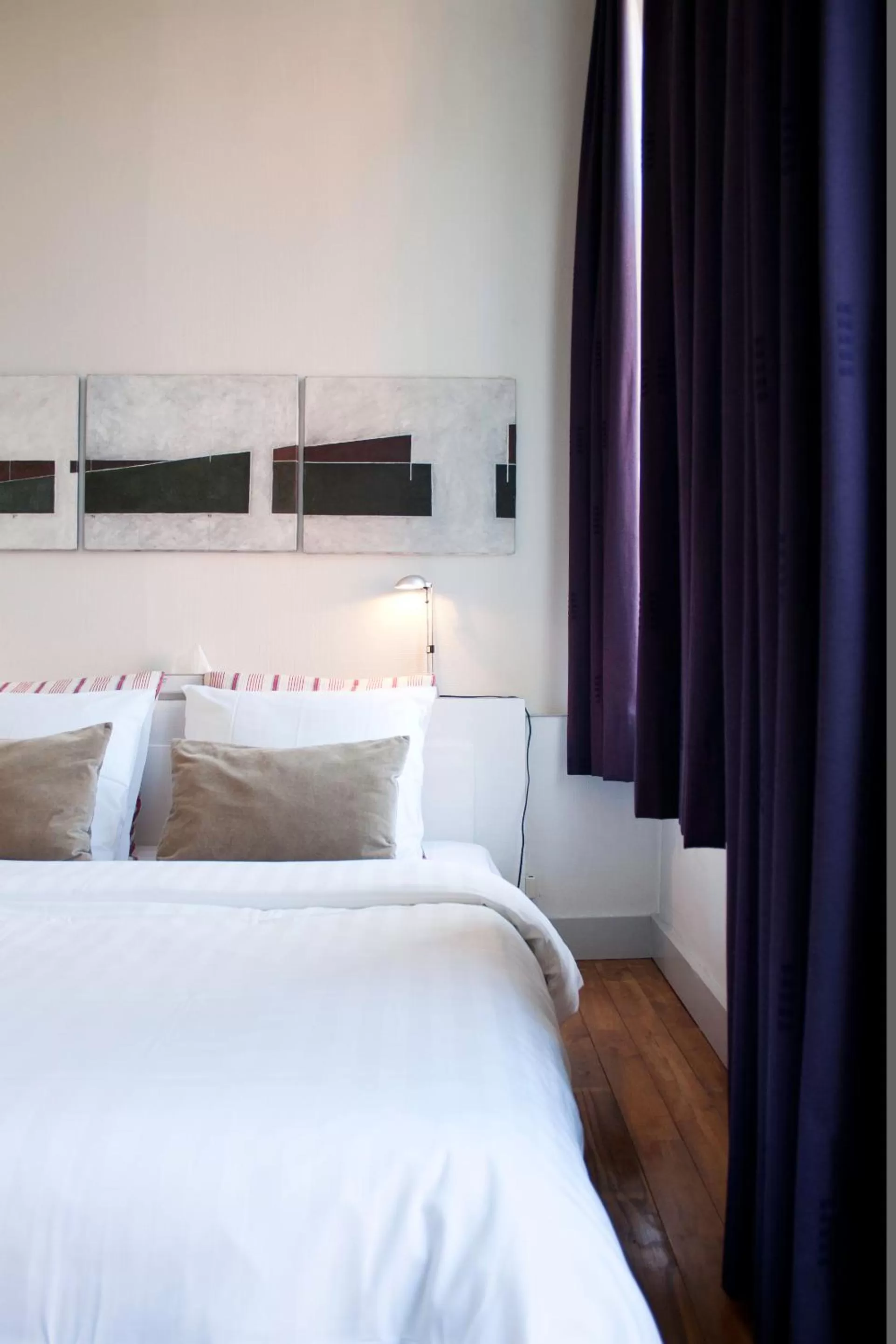 Bed in B&B Lodging At 8