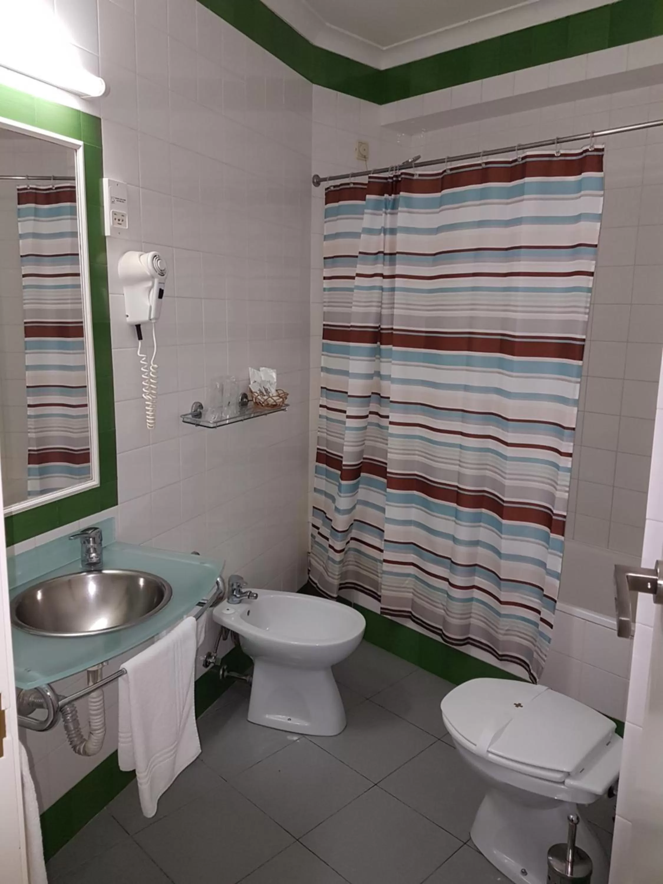 Bathroom in Hotel Beira Mar