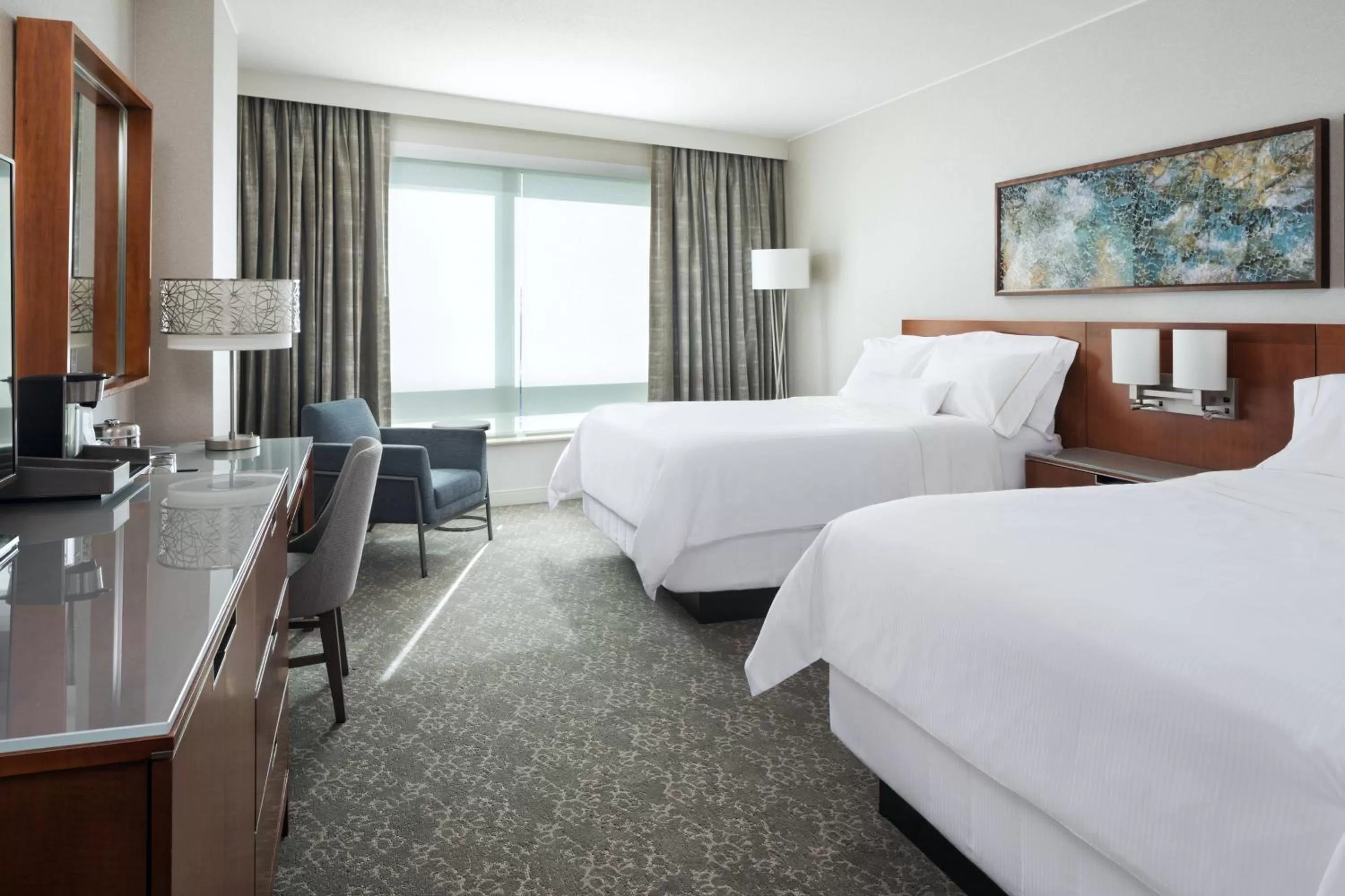 Photo of the whole room, Bed in The Westin Edina Galleria