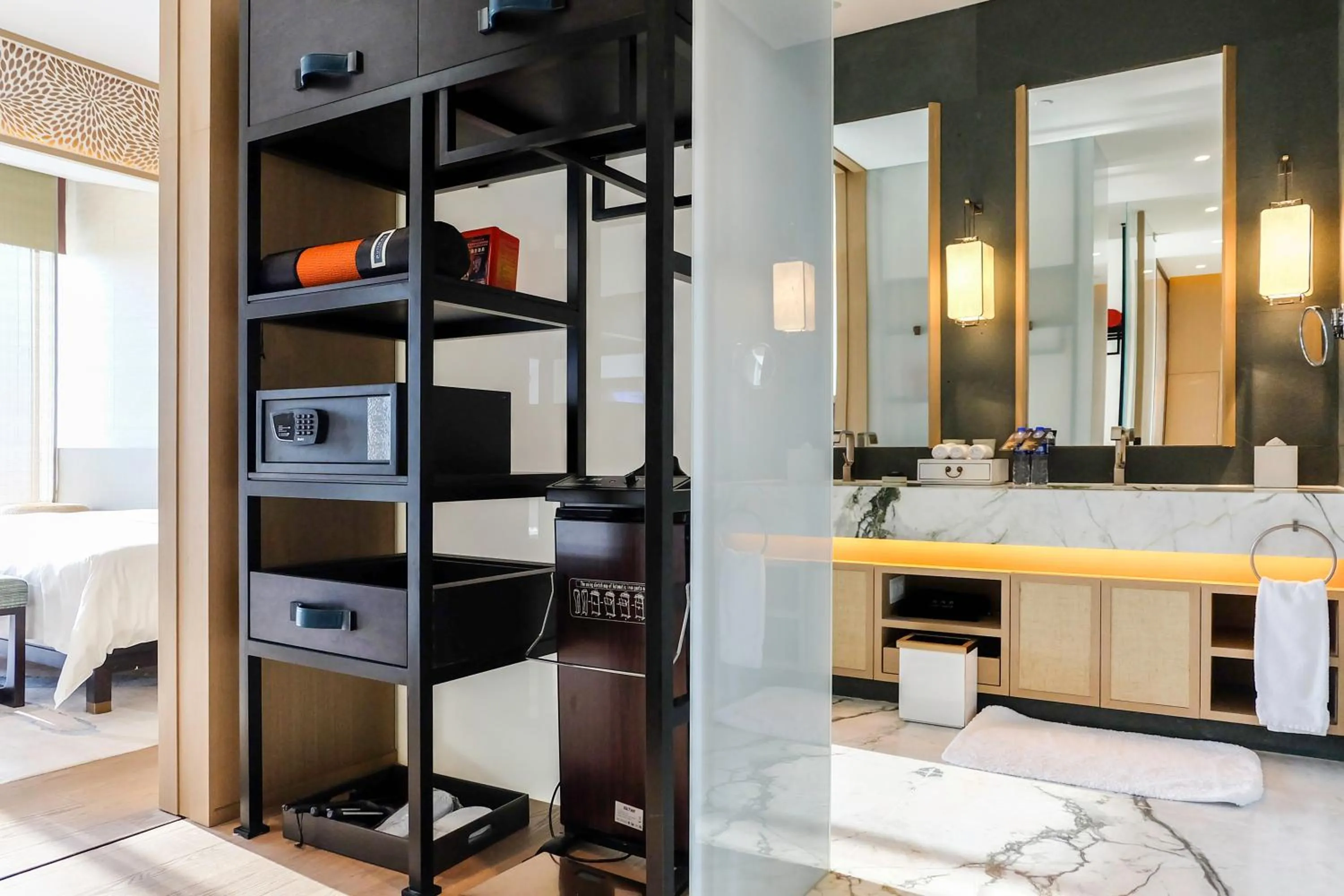 Toilet in Pullman Kaifeng Jianye