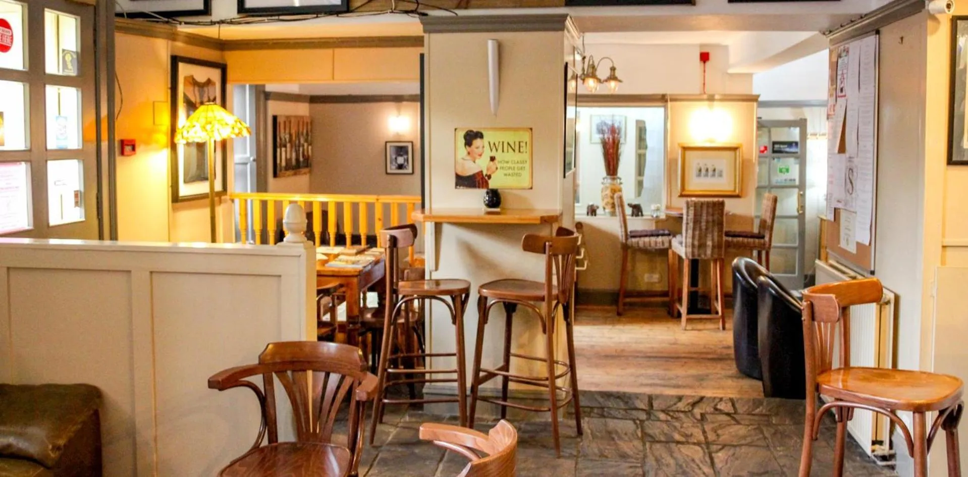 Station Hotel And Restaurant