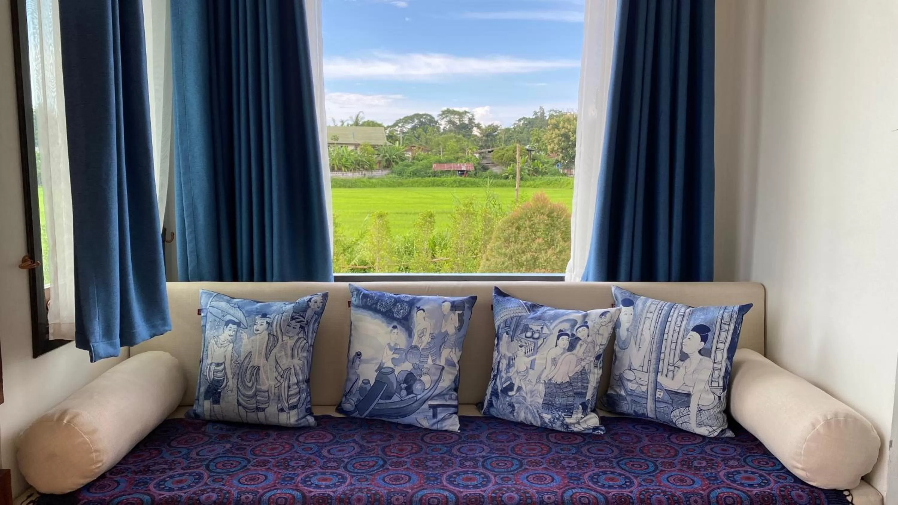 Seating area in Nan Seasons Boutique Resort