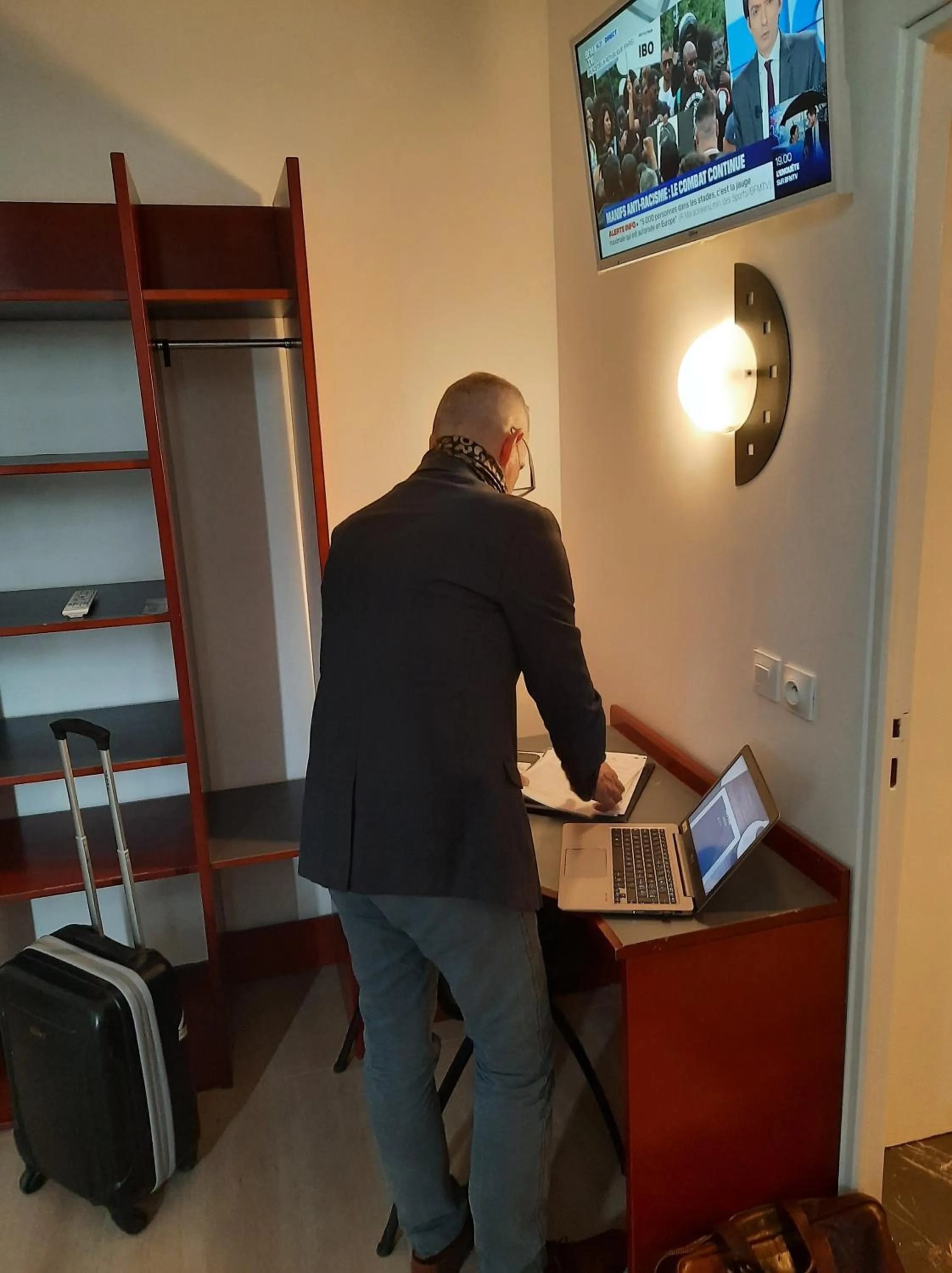 Le Clémenceau Hôtel et Appart'hôtel & Restaurant "Gare Sncf" centre ville