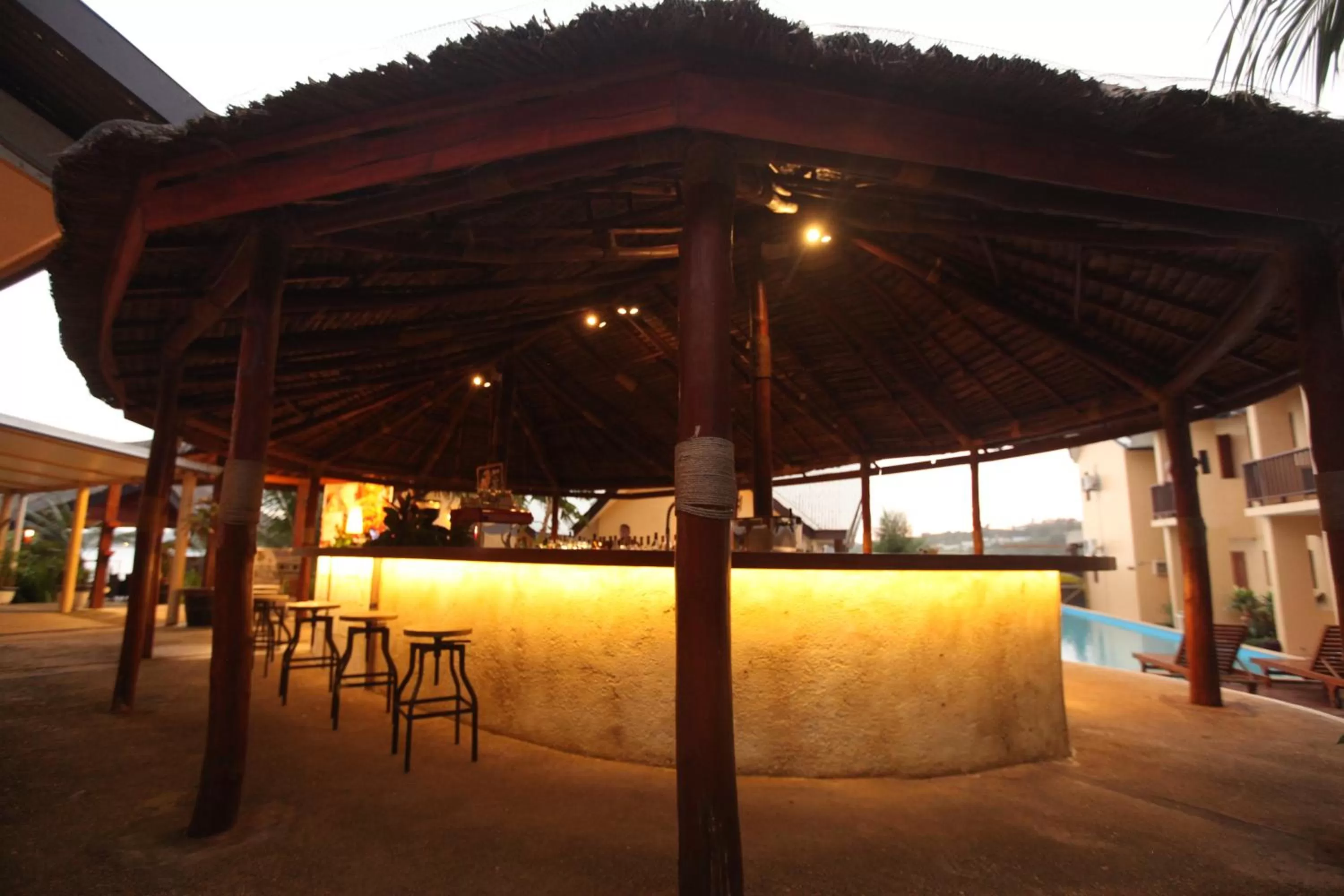 Lounge or bar in Moorings Hotel