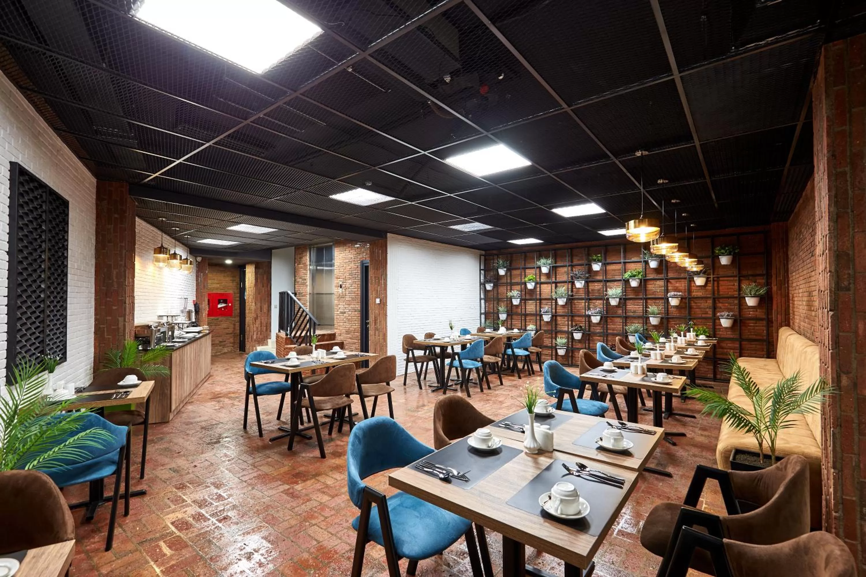 Restaurant/places to eat in Graphica Tbilisi Hotel