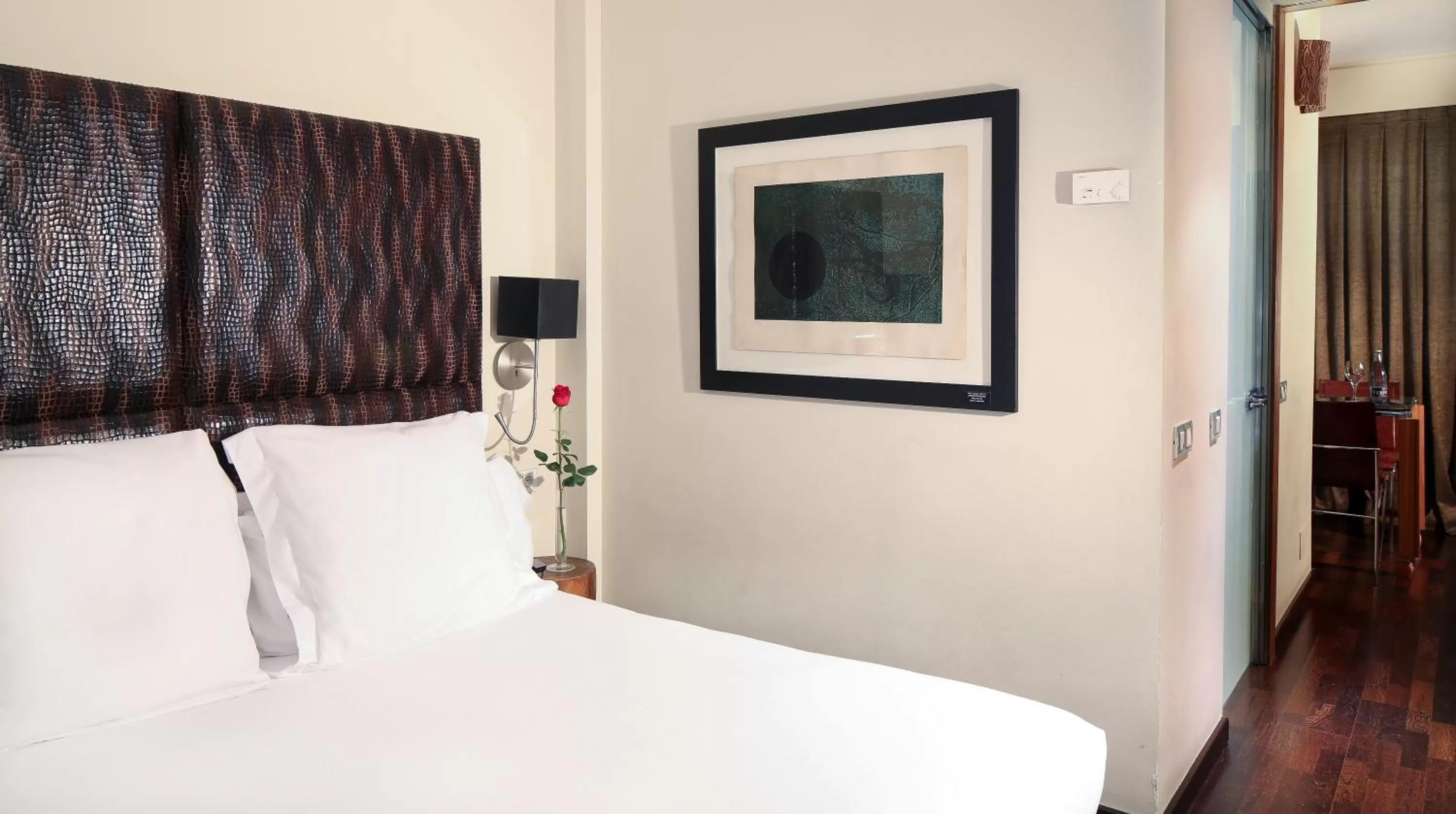 Bed in Hotel Gran Derby Suites, a Small Luxury Hotel of the World