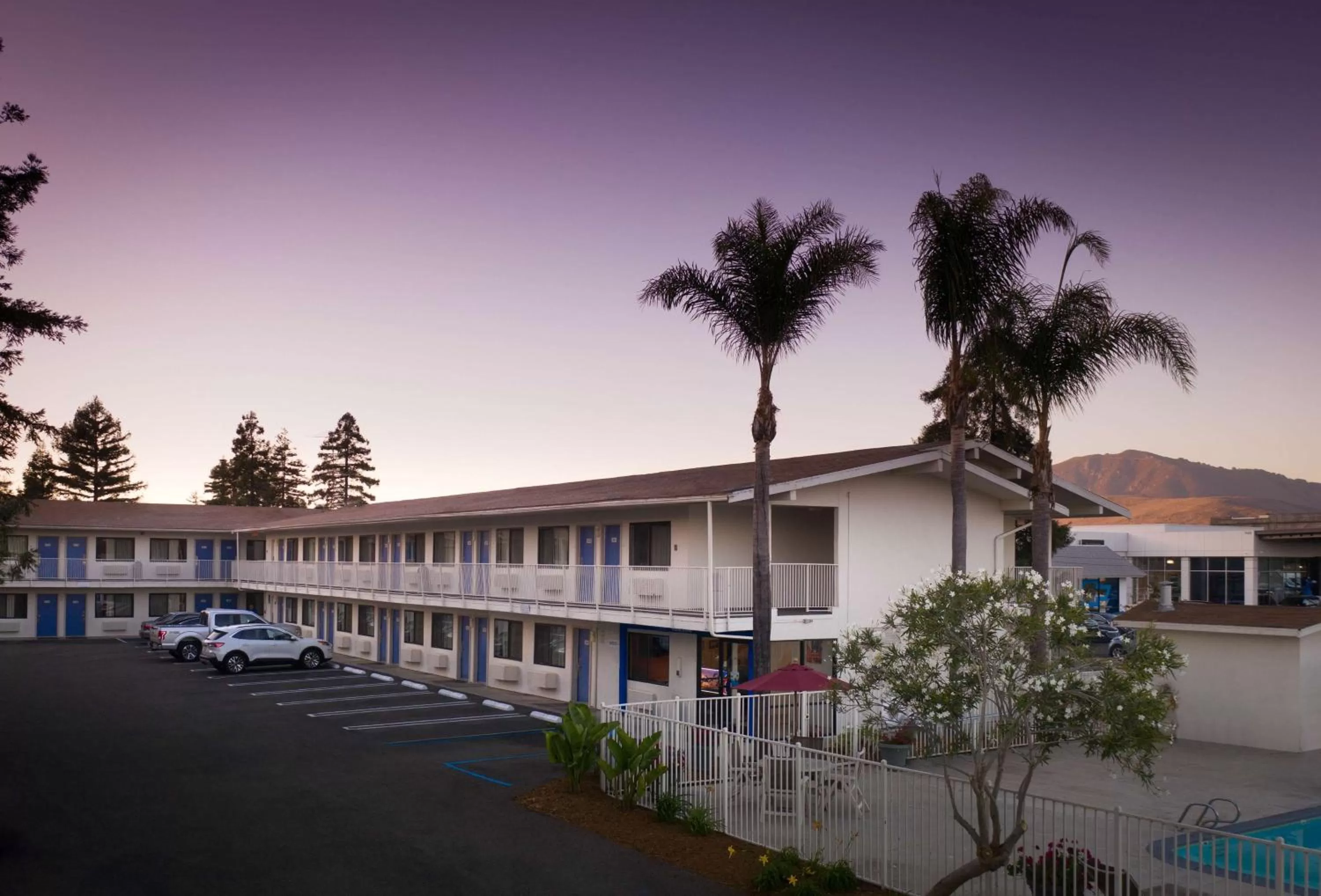 Property building in Motel 6-San Luis Obispo, CA - North