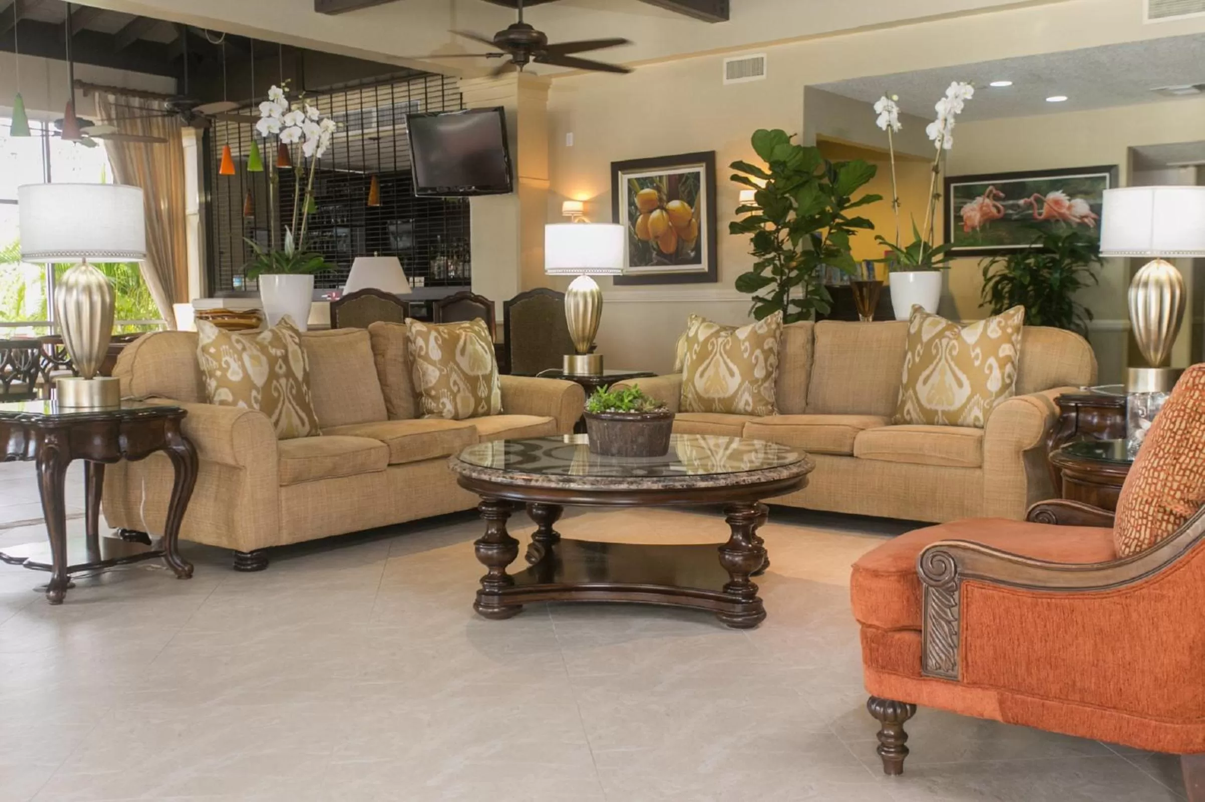 Lobby or reception in Comfort Suites Paradise Island