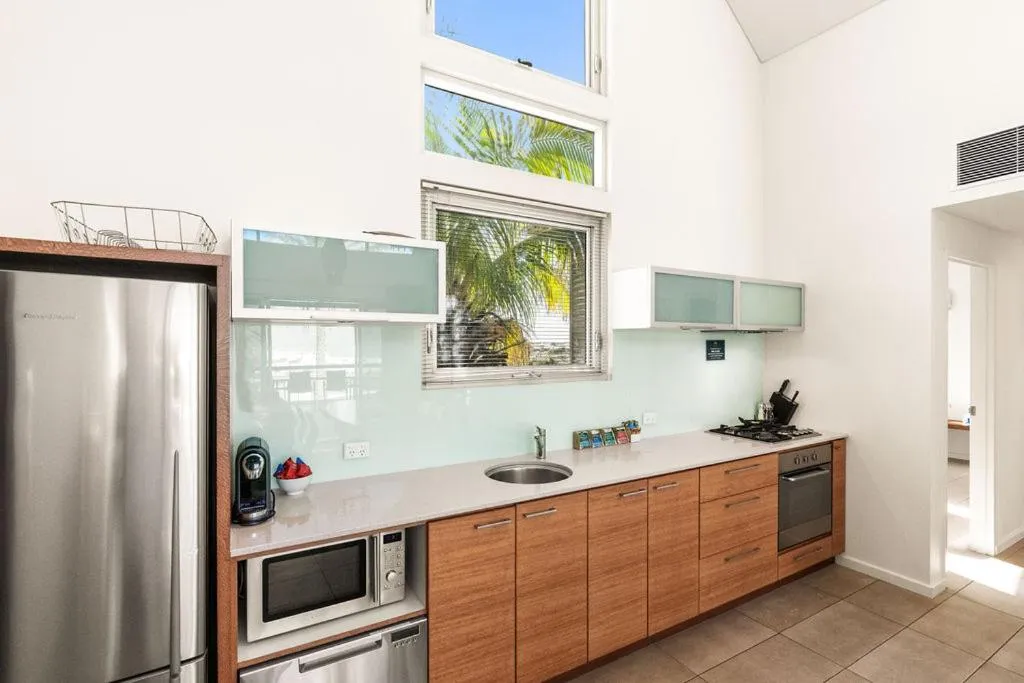 Kitchen or kitchenette in Mantarays Ningaloo Beach Resort