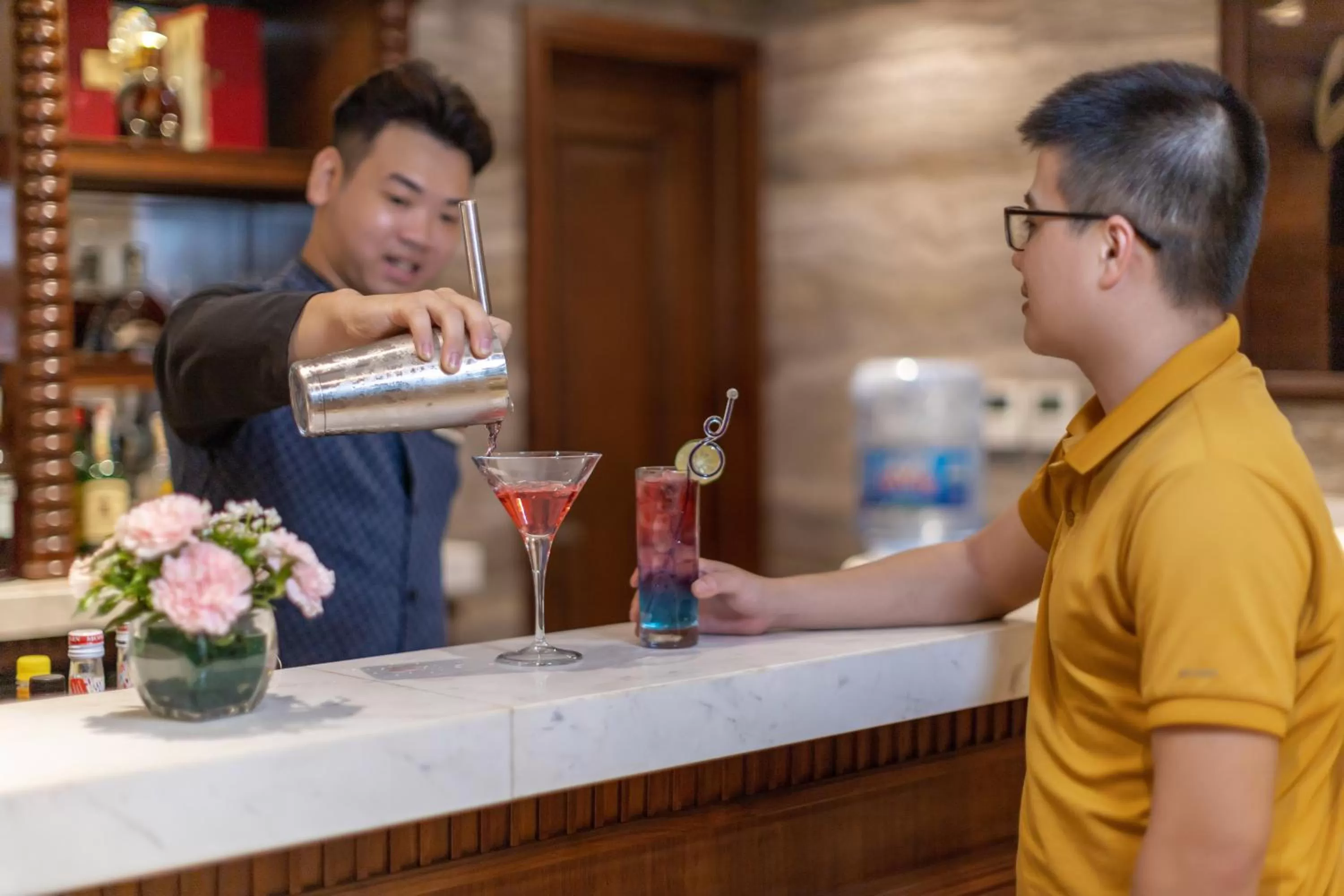 Lounge or bar in The Lapis Hotel