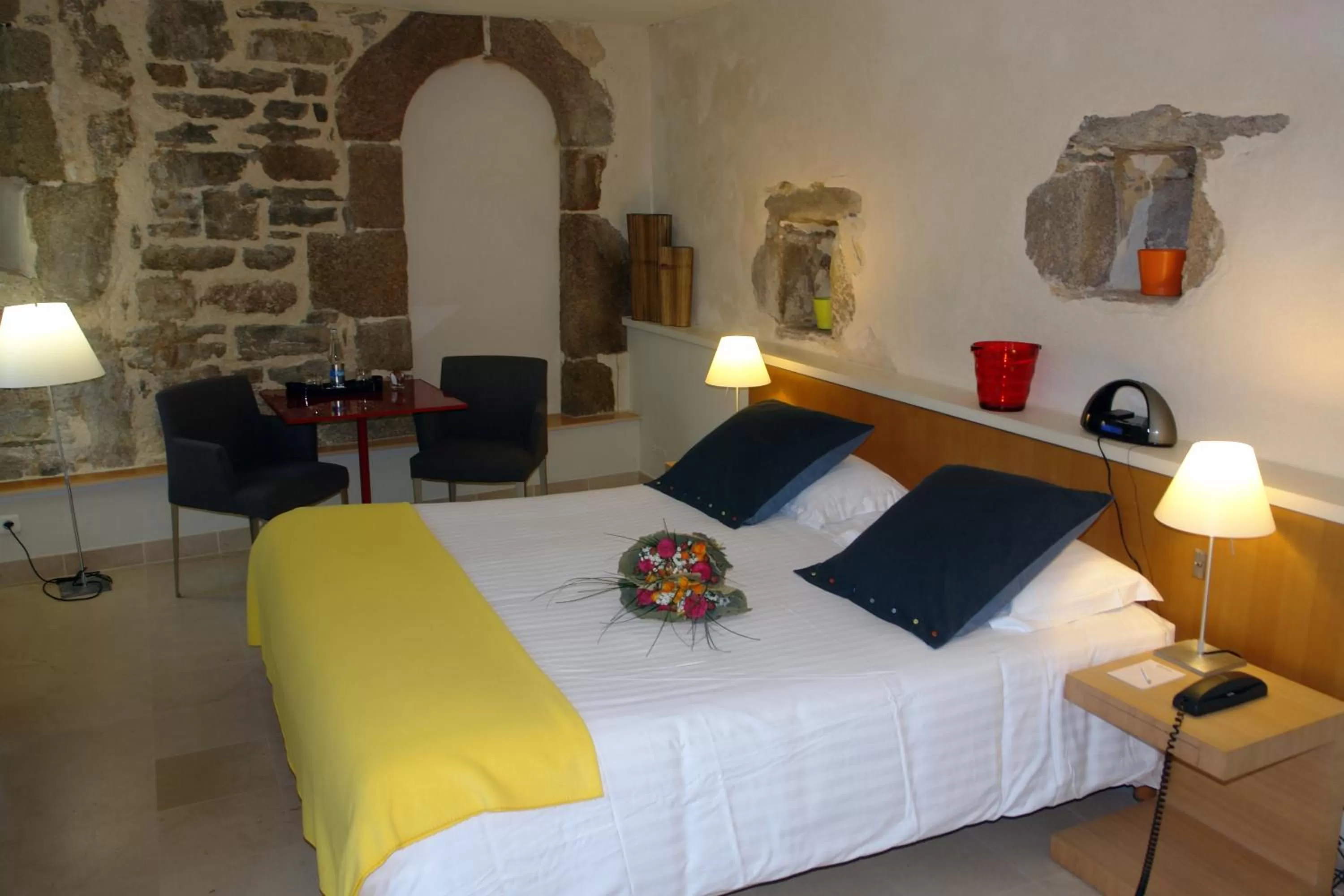 Decorative detail, Bed in Hotel Le Temps De Vivre