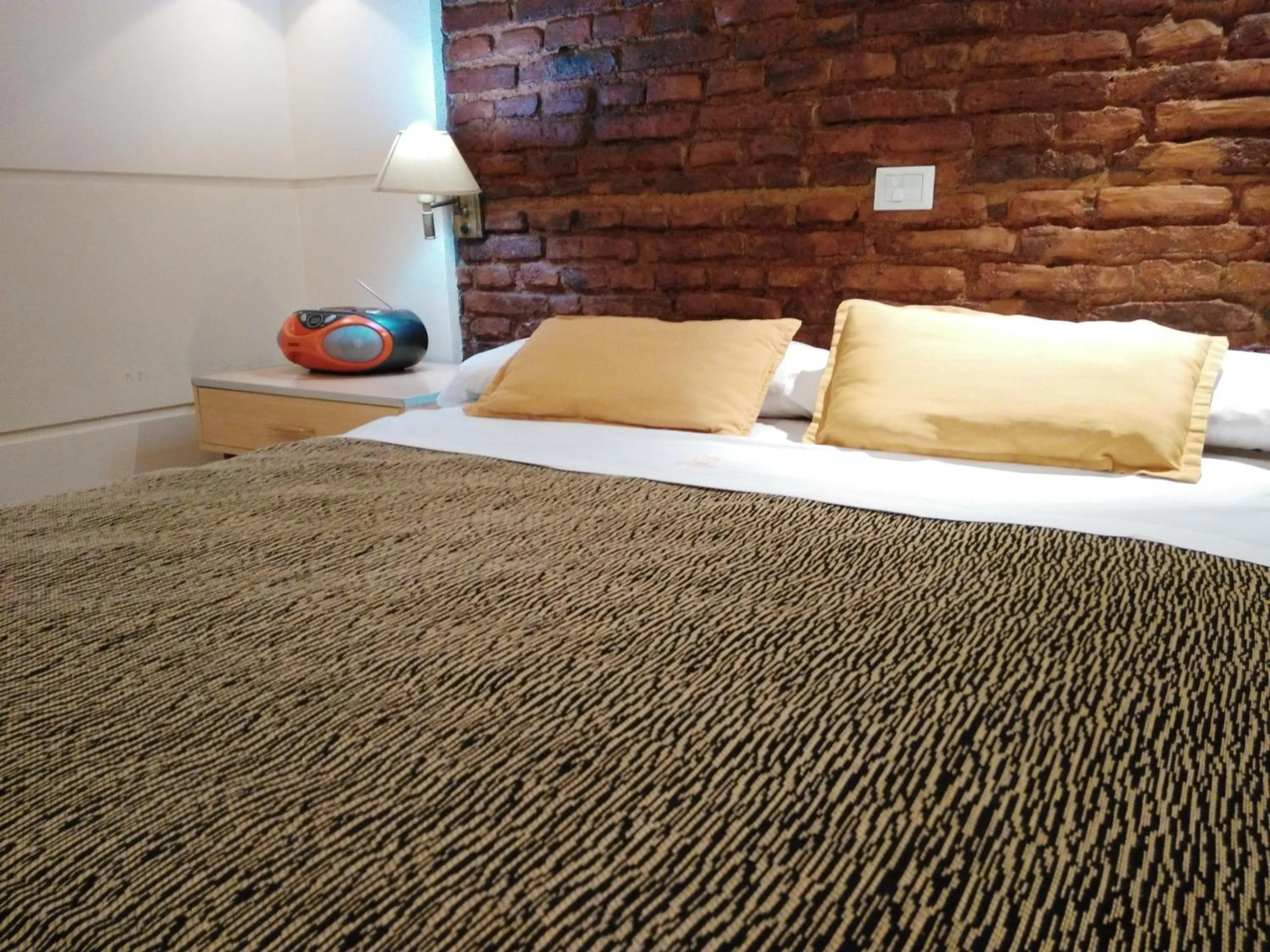 Bedroom, Bed in Hotel A&B Internacional