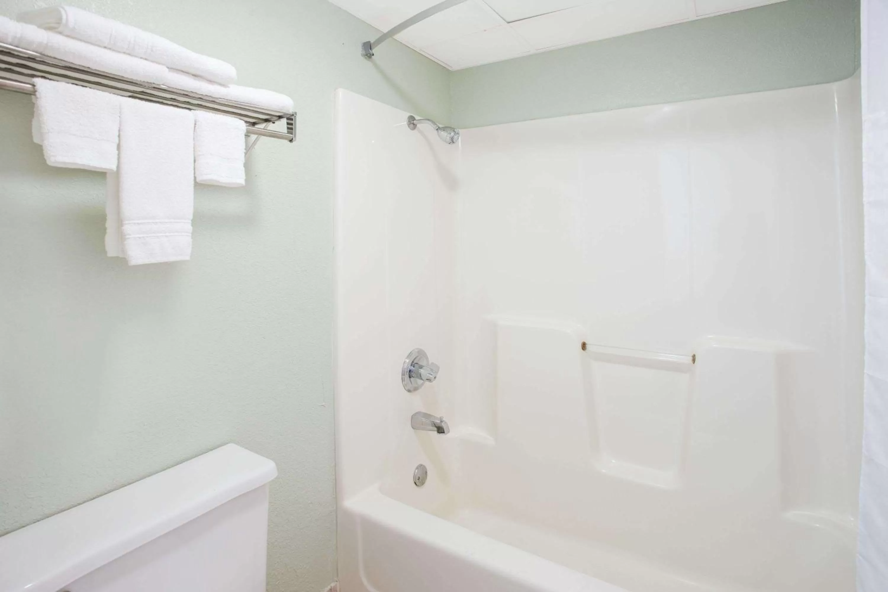 Bathroom in Days Inn by Wyndham Harrison