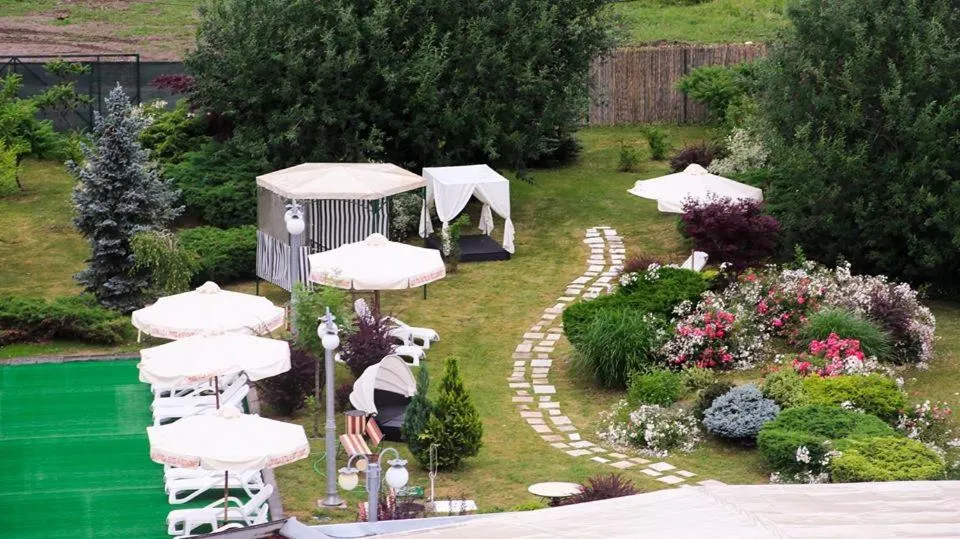 Swimming pool in Mari Vila Hotel