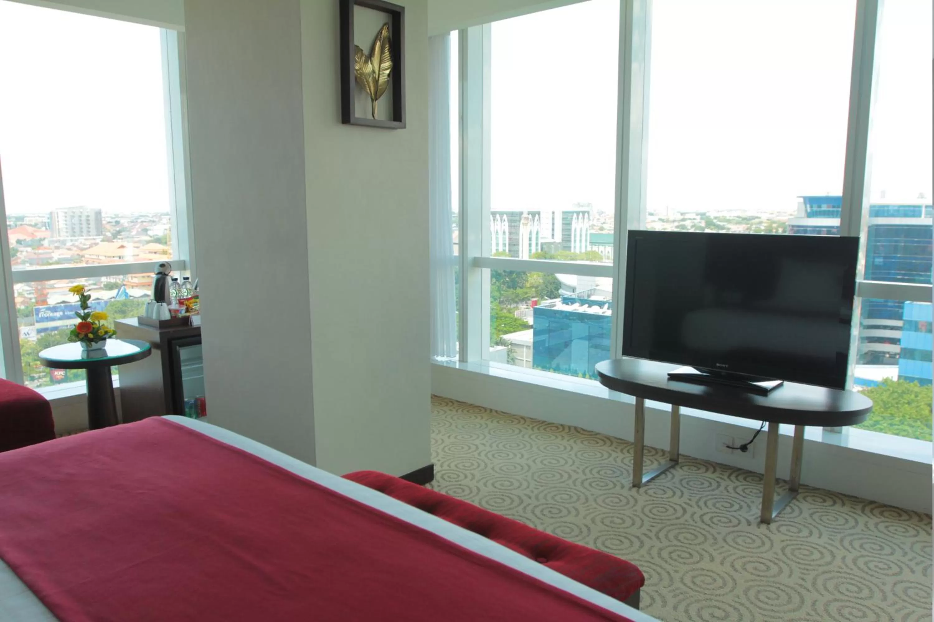 TV and multimedia, Bed in The Alana Surabaya