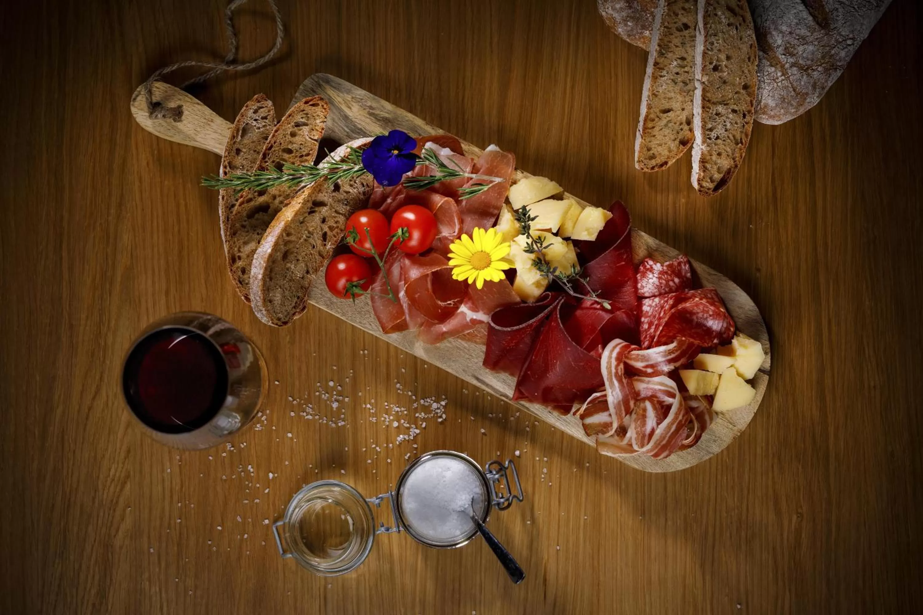 Restaurant/places to eat in Hotel Allegra Lodge