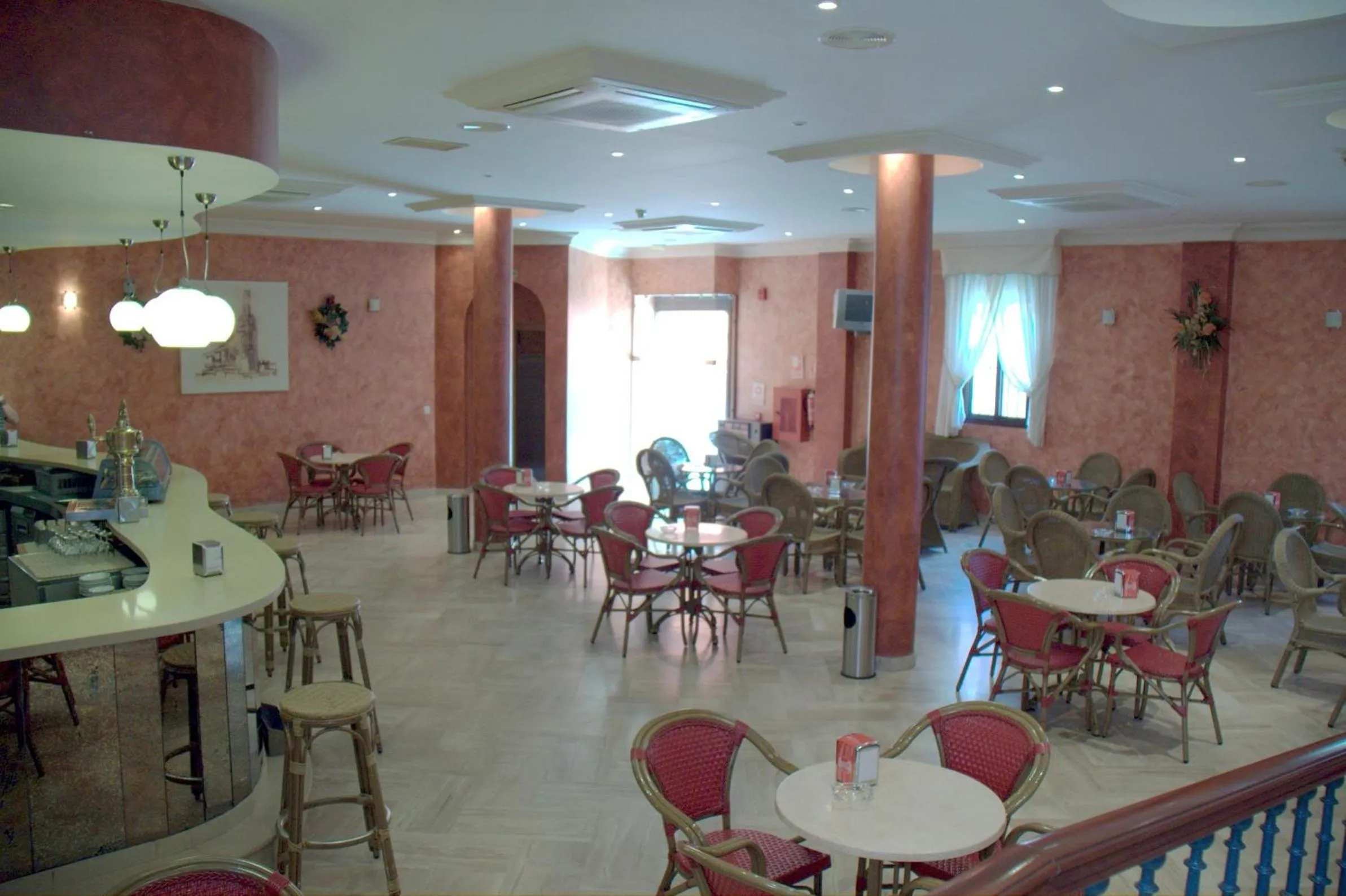 Restaurant/places to eat in Hotel los Girasoles