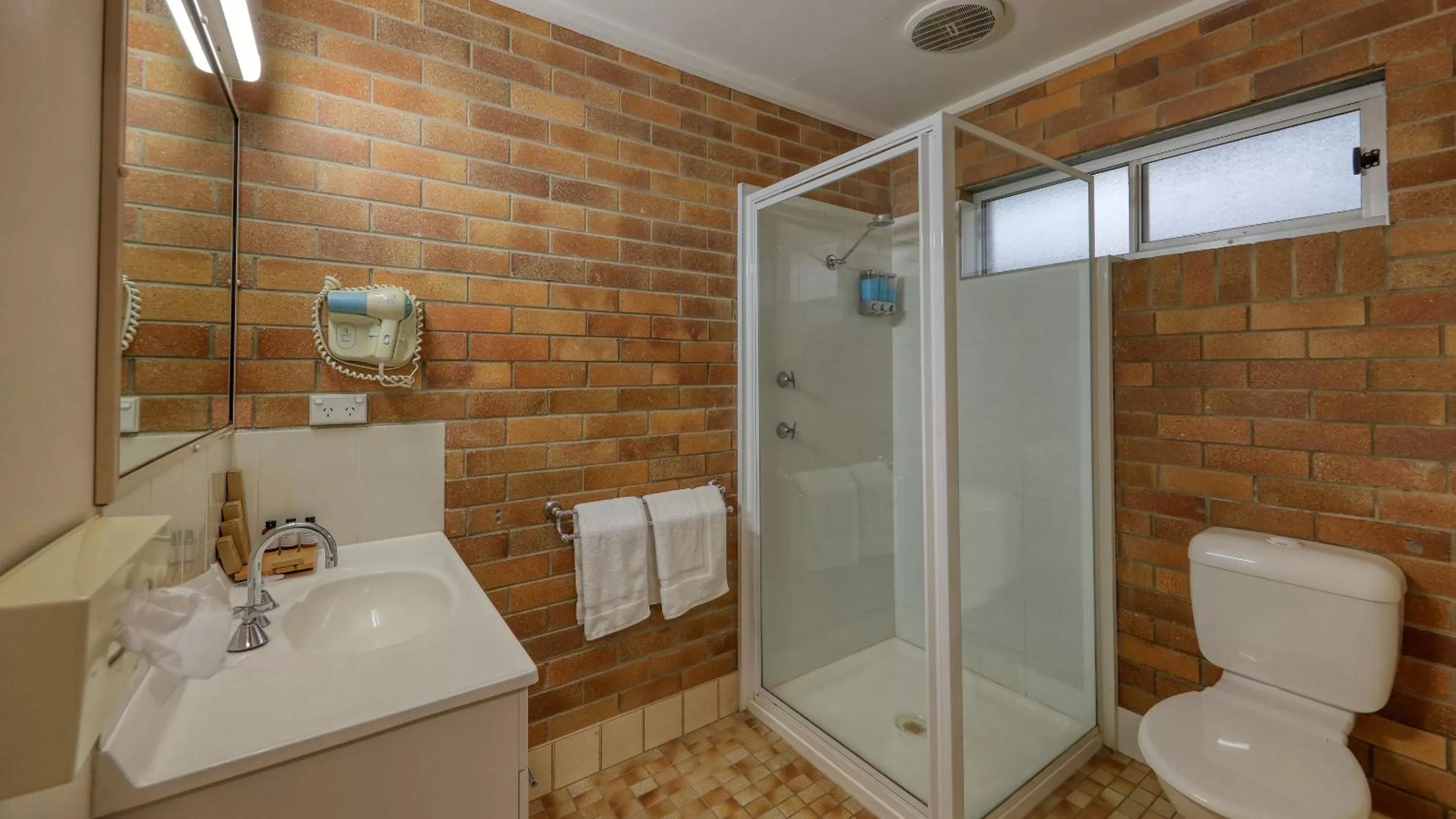 Bathroom in Border Motel