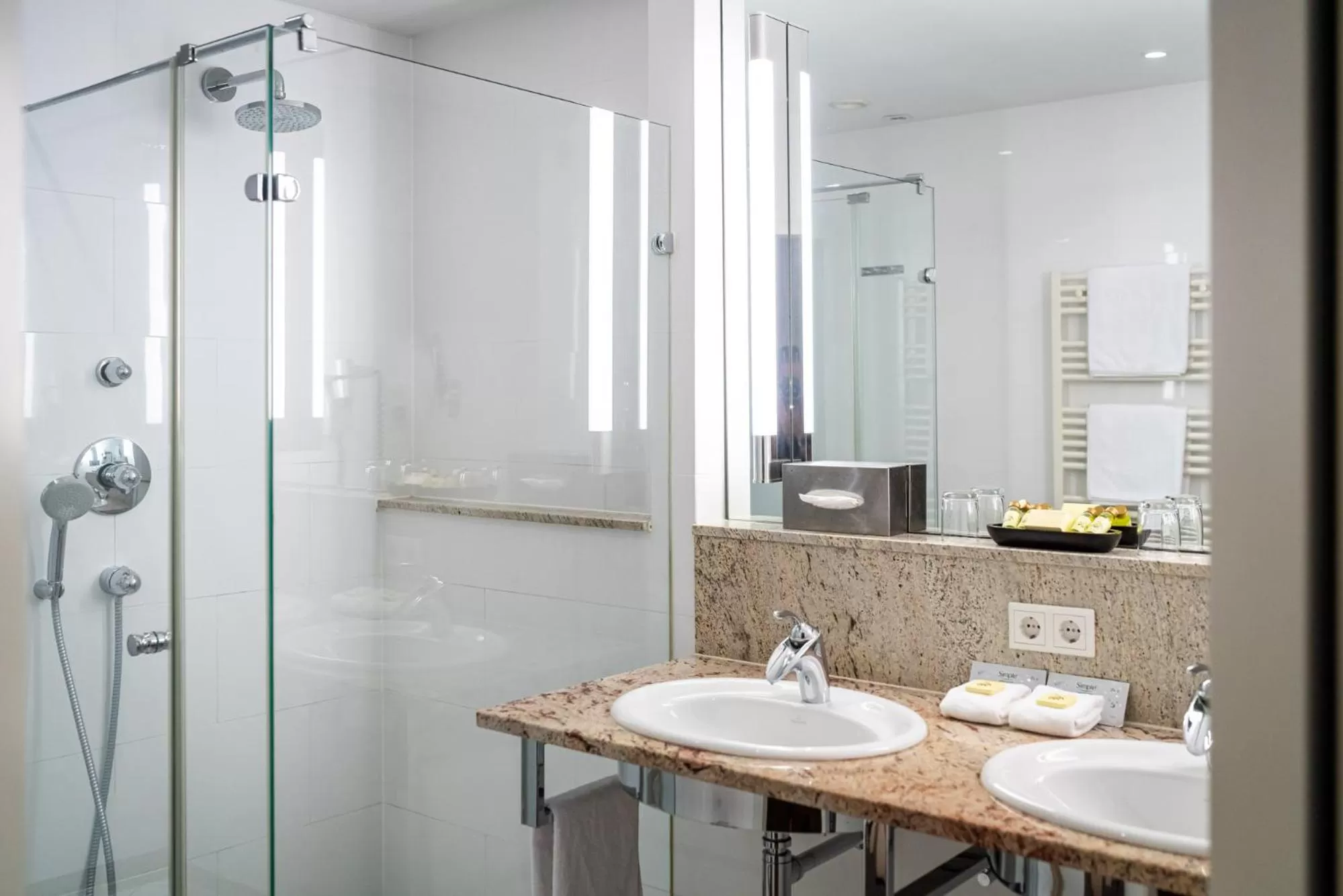 Bathroom in Waldhotel Tannenhäuschen