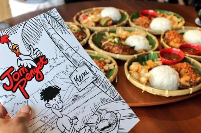 Restaurant/places to eat in FLYPOD Hotel