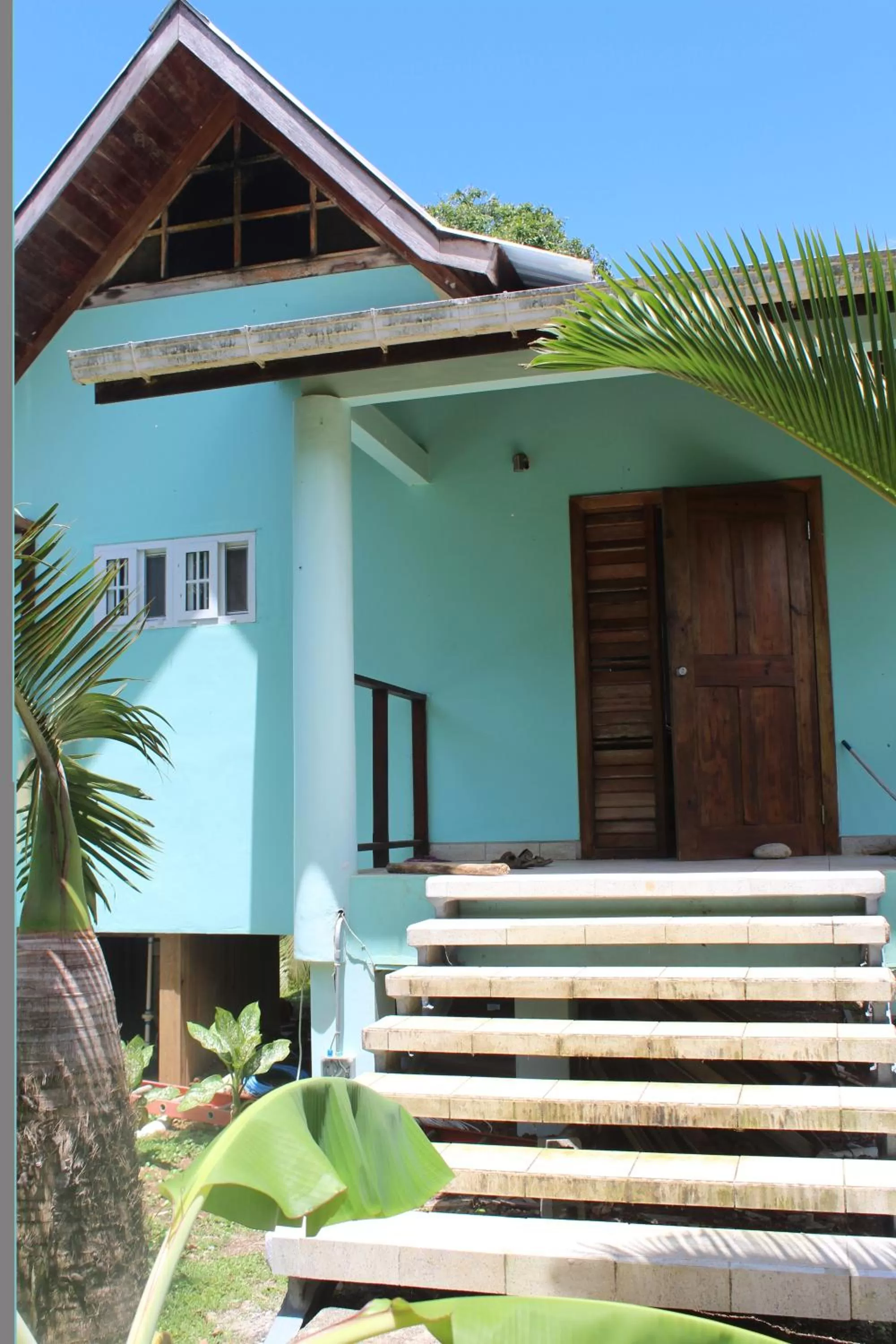Facade/entrance, Property Building in Bird Island Bungalows