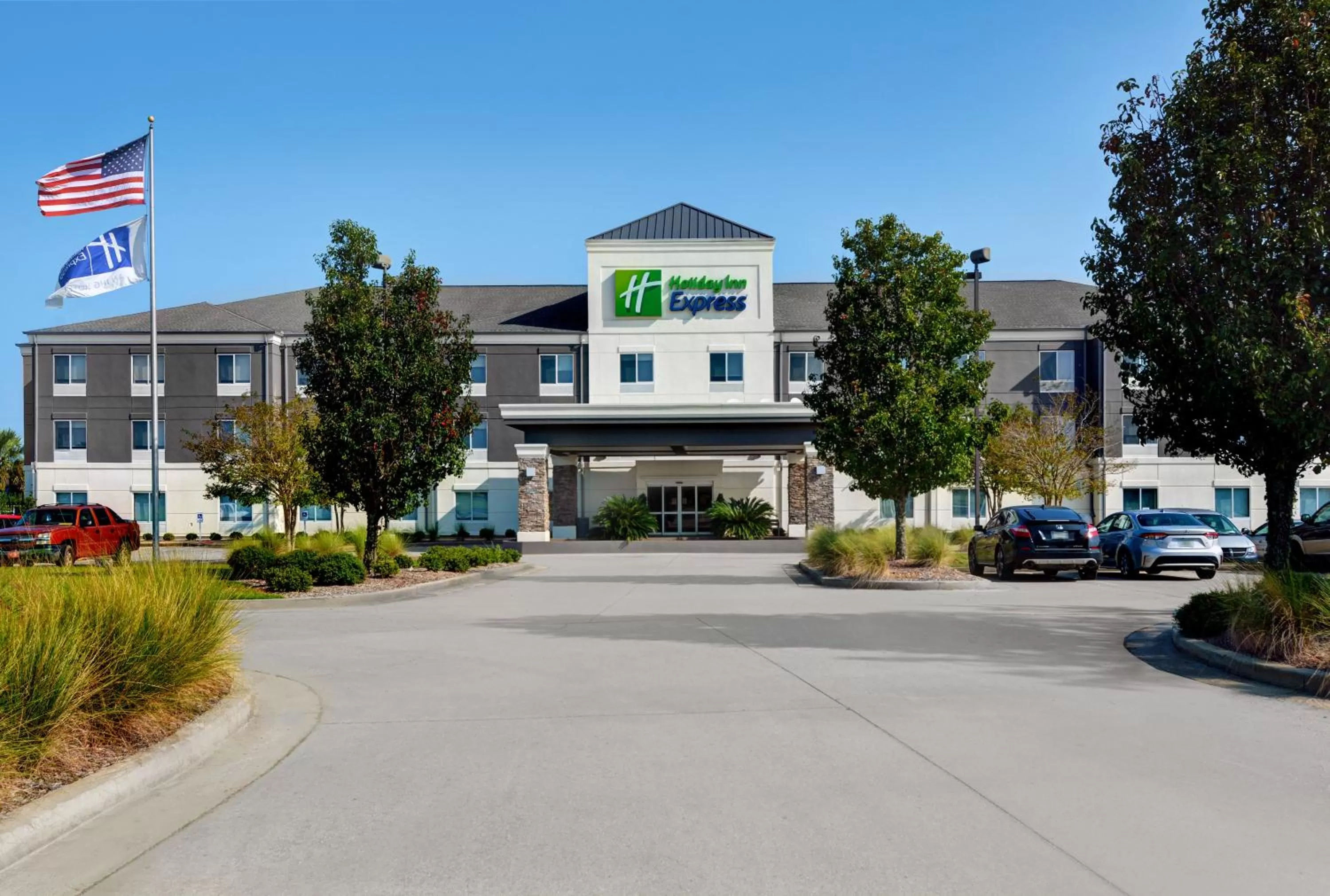 Property building in Holiday Inn Express Atmore by IHG