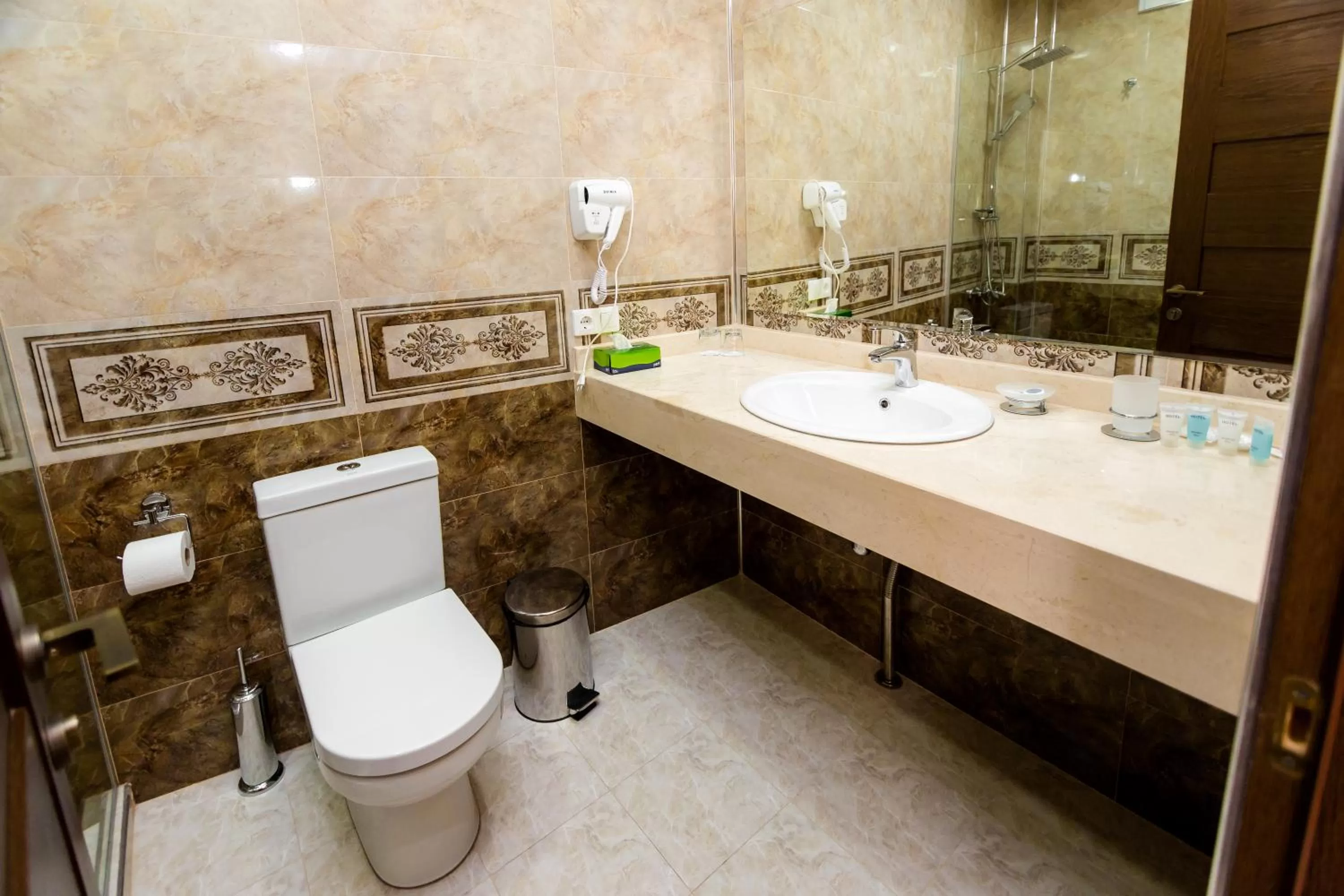 Toilet, Bathroom in Elia Palace Hotel