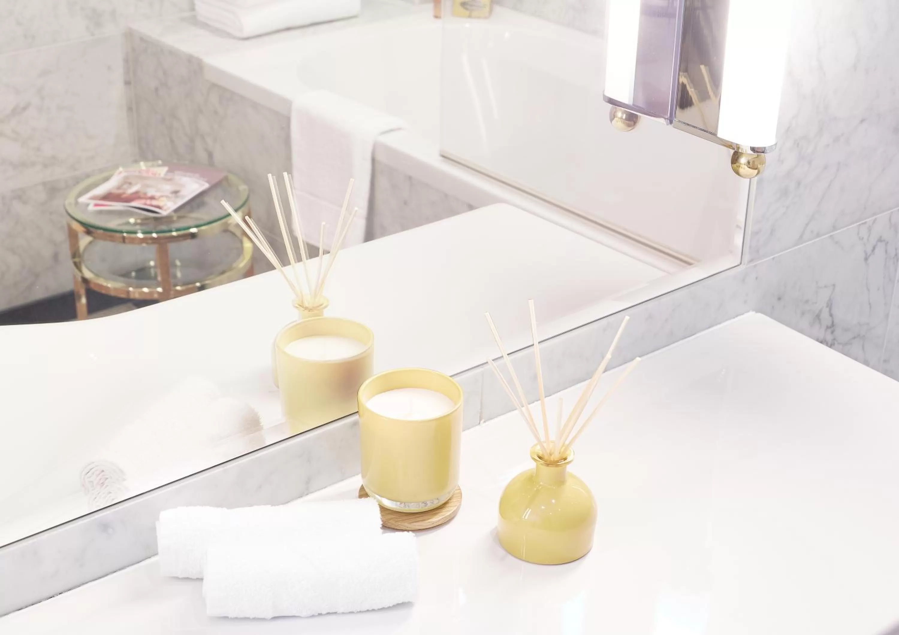 Bathroom in Living Hotel an der Oper