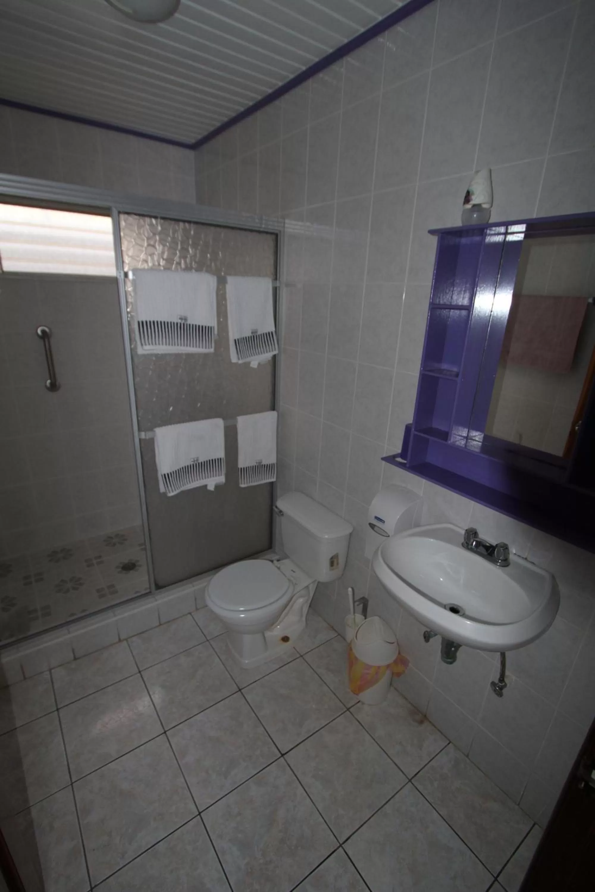 Bathroom in Rainbow Village