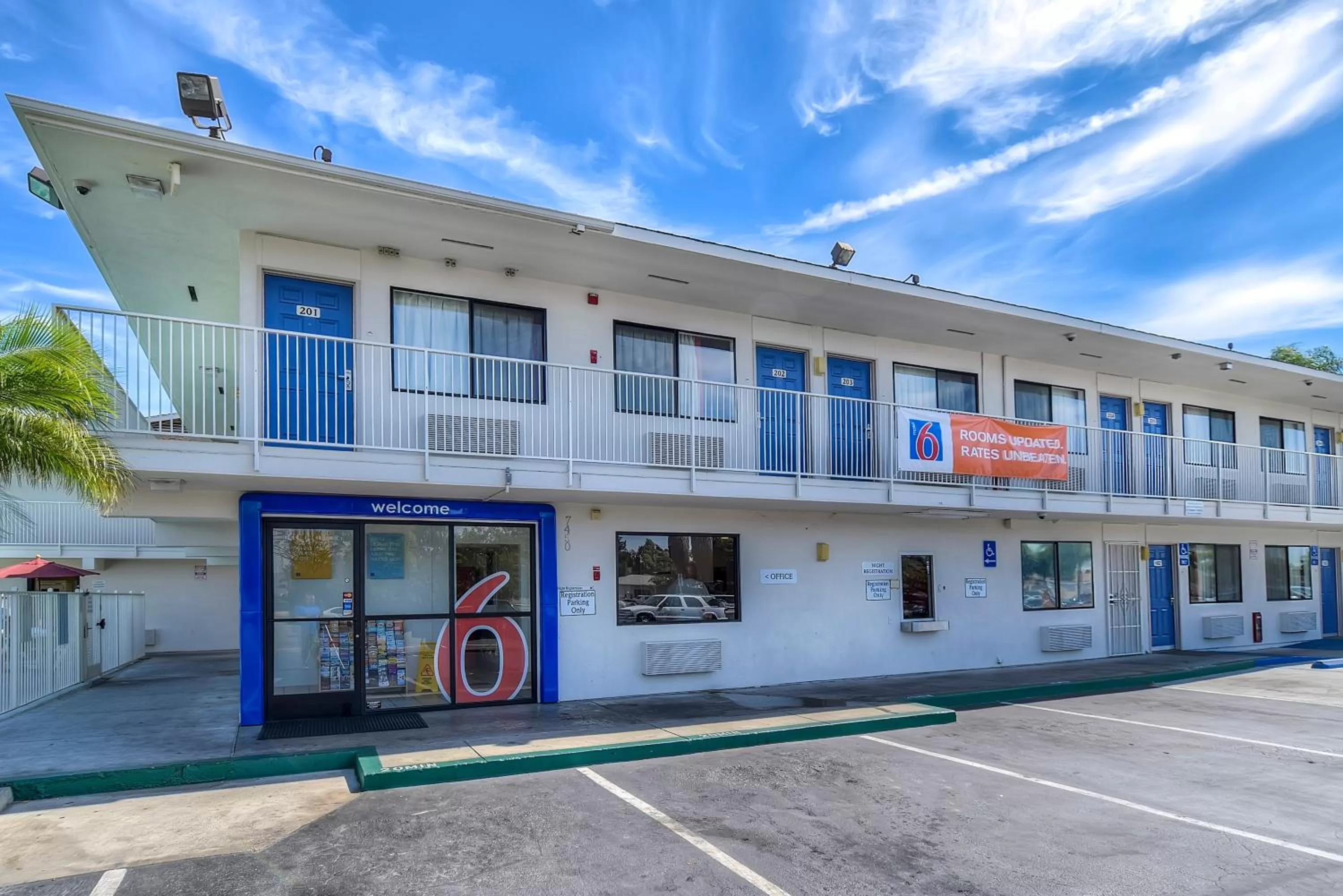 Facade/entrance in Motel 6-Stanton, CA- Anaheim West