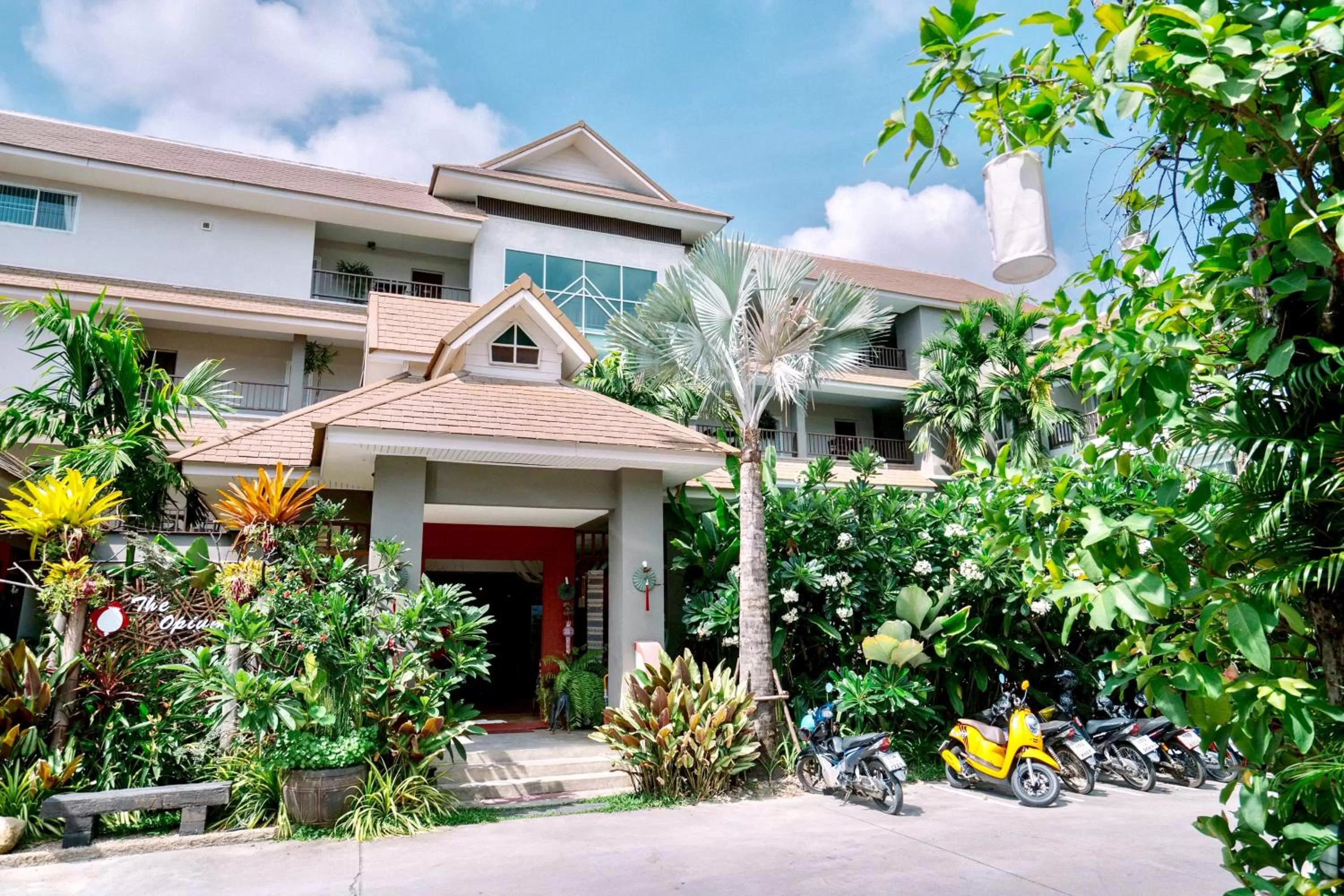 Lobby or reception in The Opium Chiang Mai