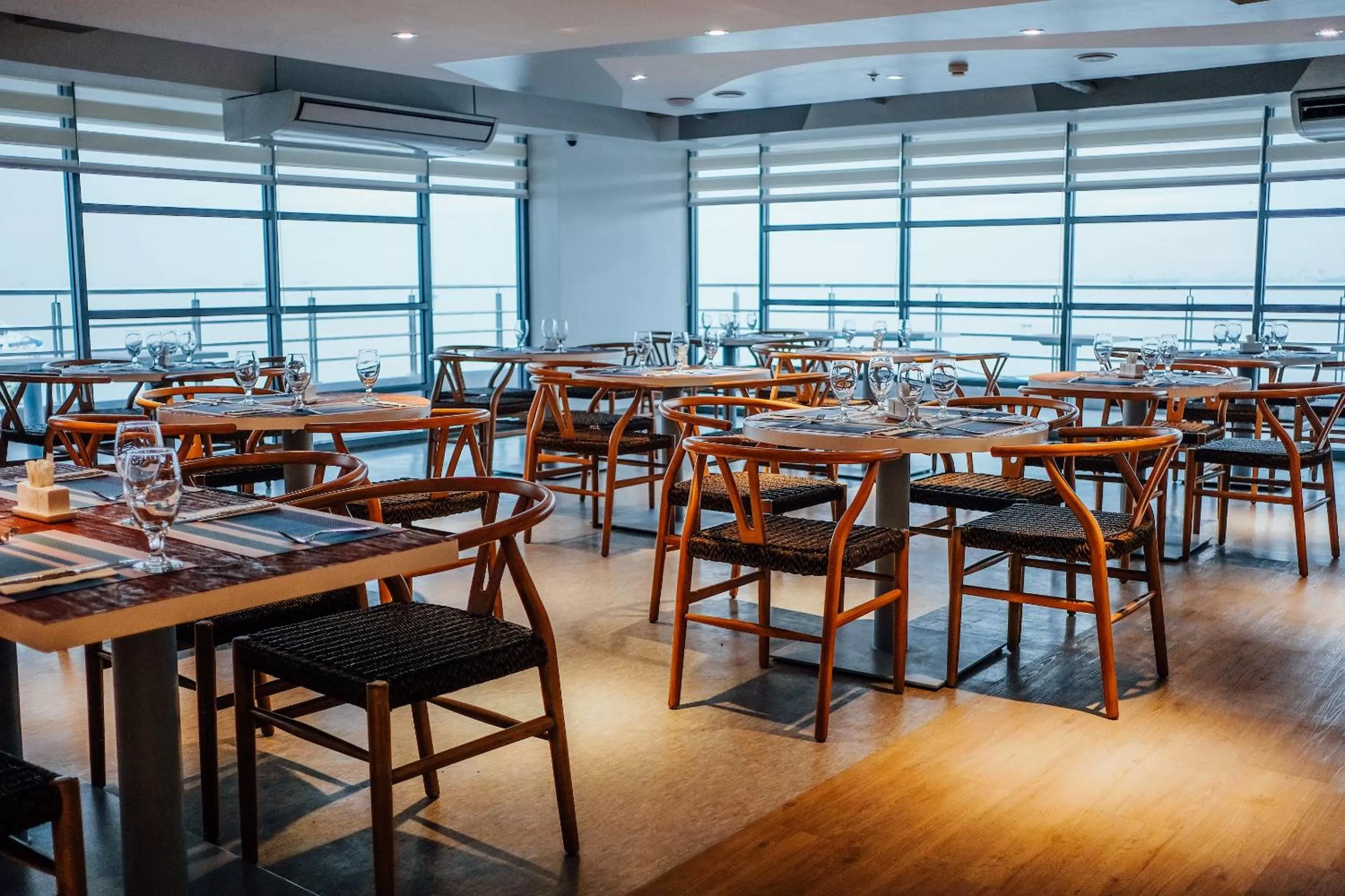 Restaurant/places to eat in TRYP by Wyndham Mall of Asia Manila