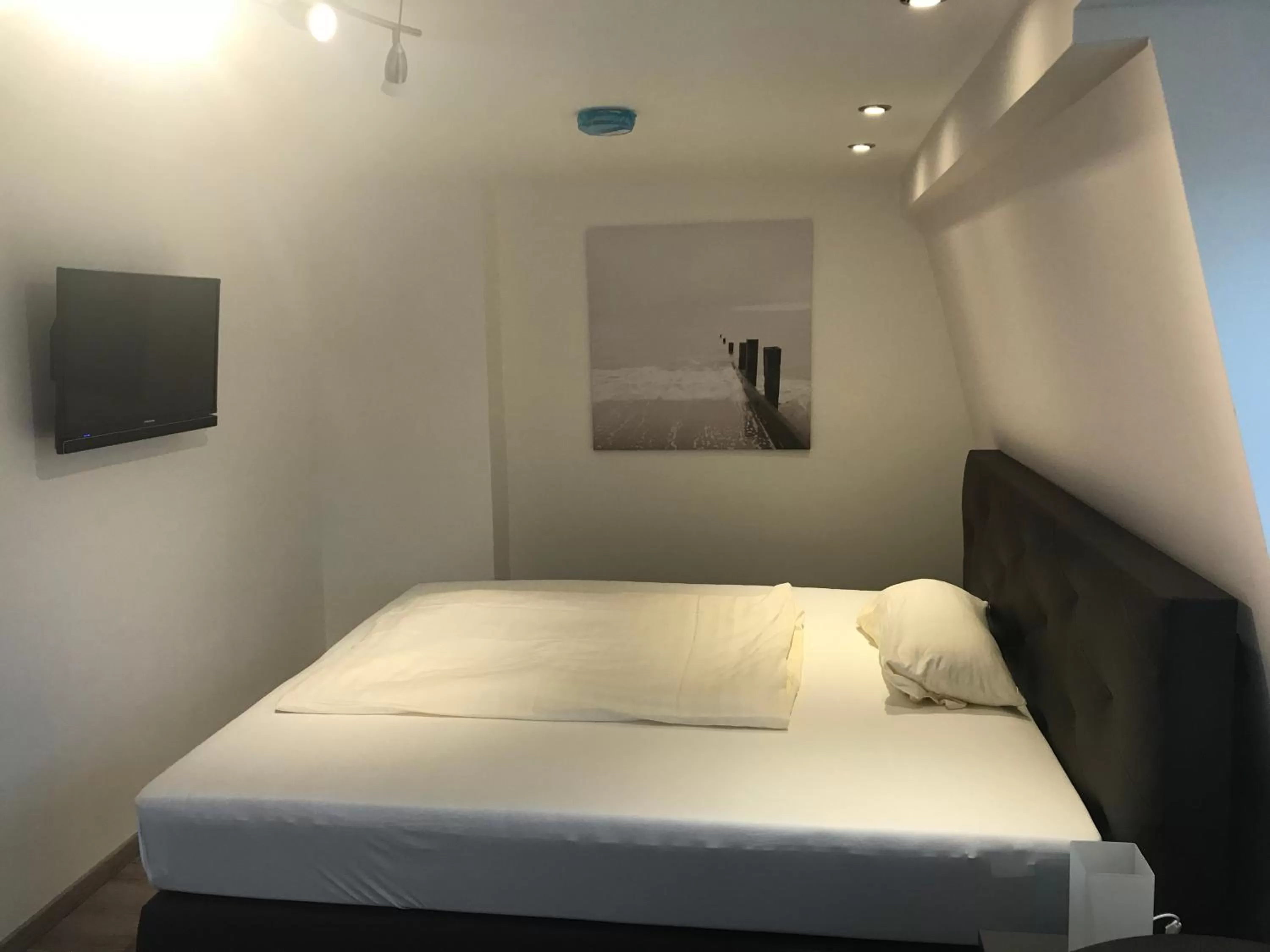 Bed in Hotel Friedrich