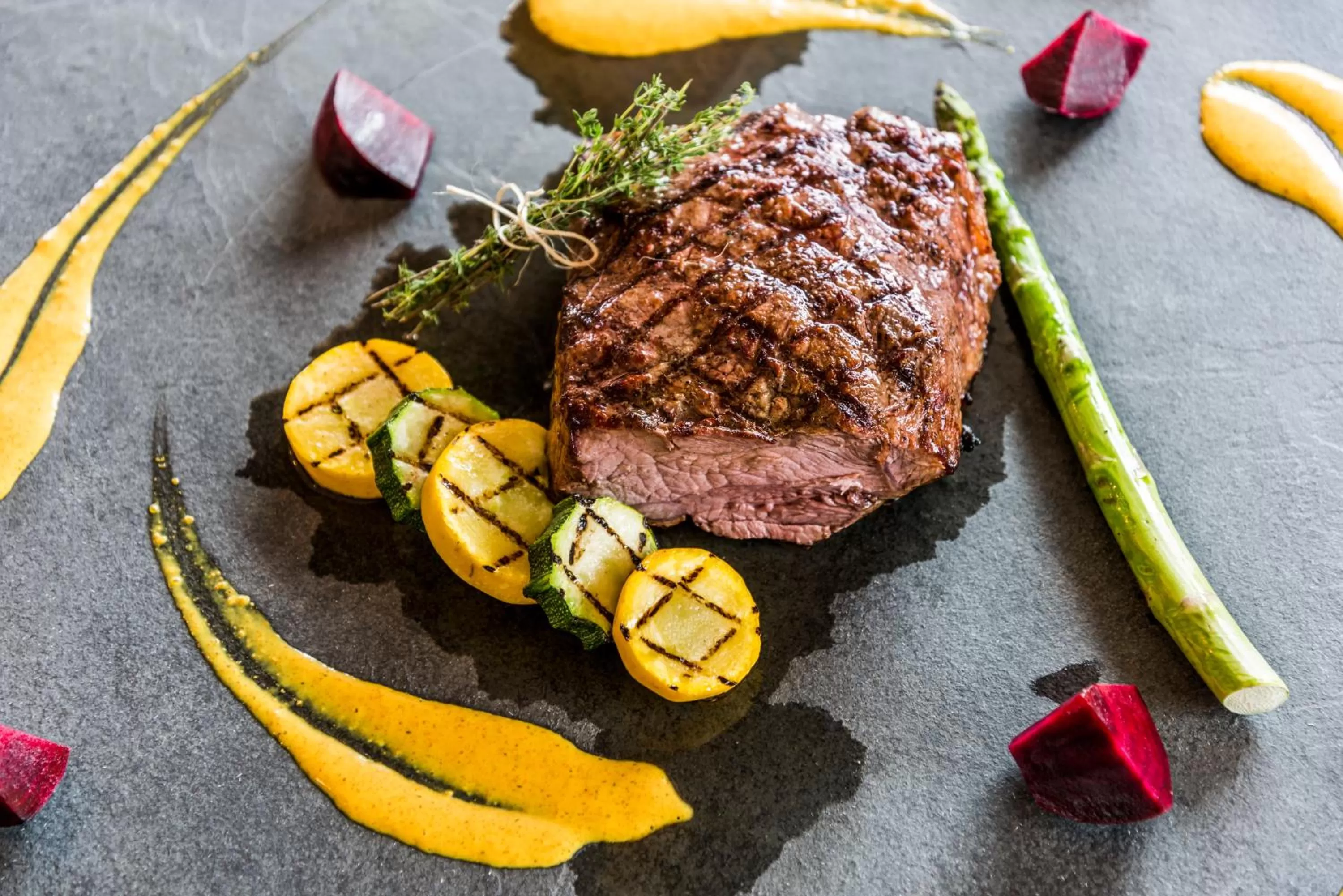 Restaurant/places to eat in Holiday Inn Cúcuta by IHG