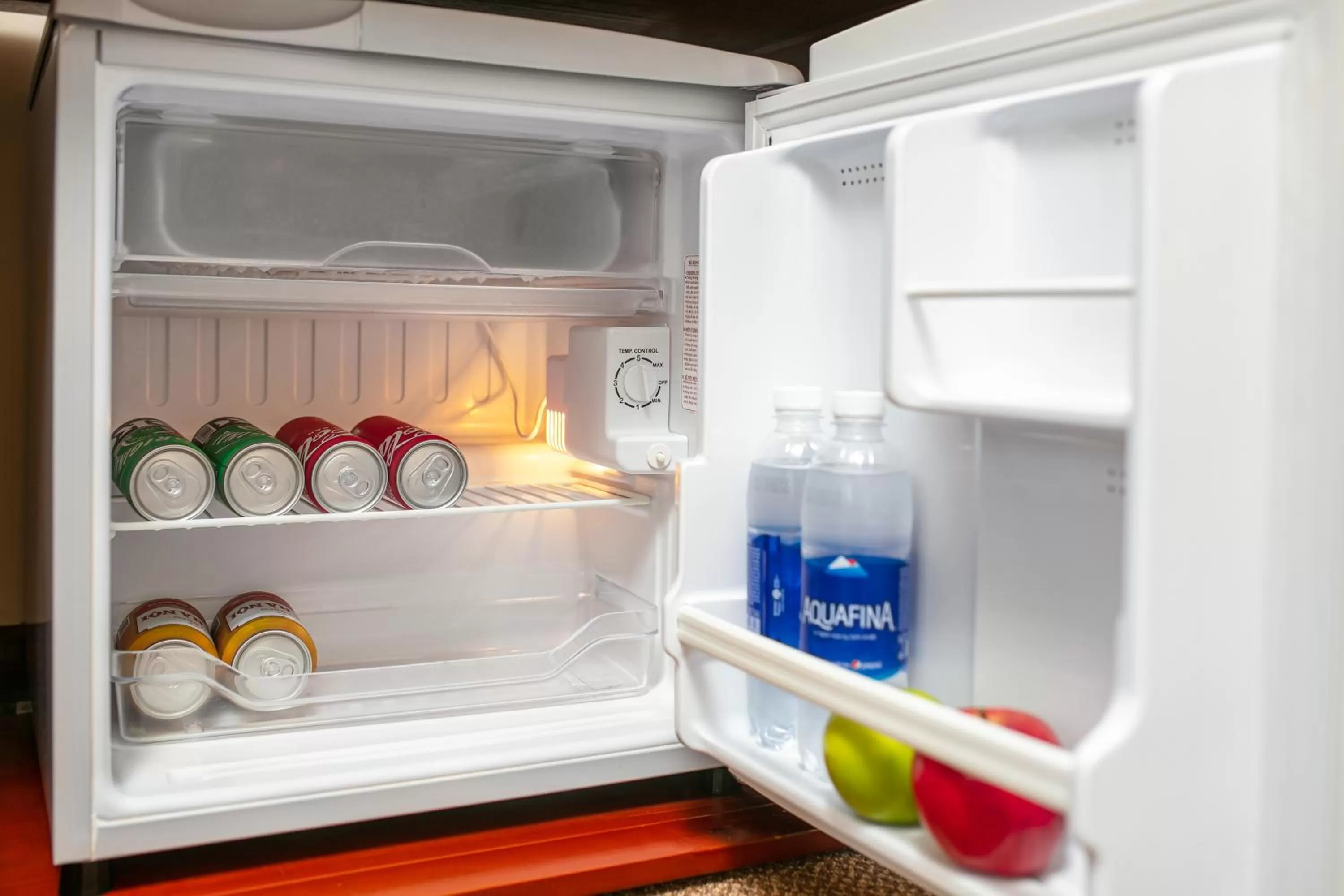 Coffee/tea facilities in Hoa Dao Hotel