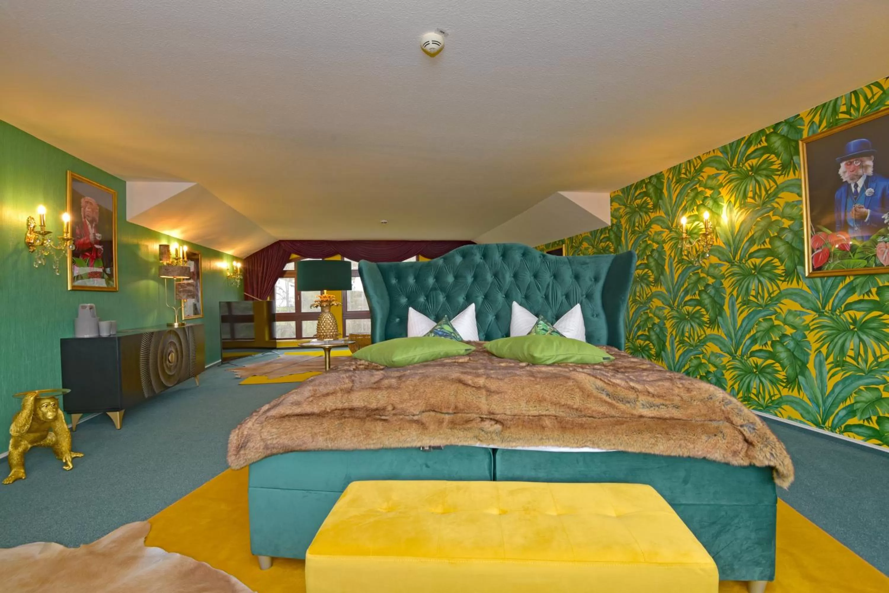 Photo of the whole room, Bed in Riverdam