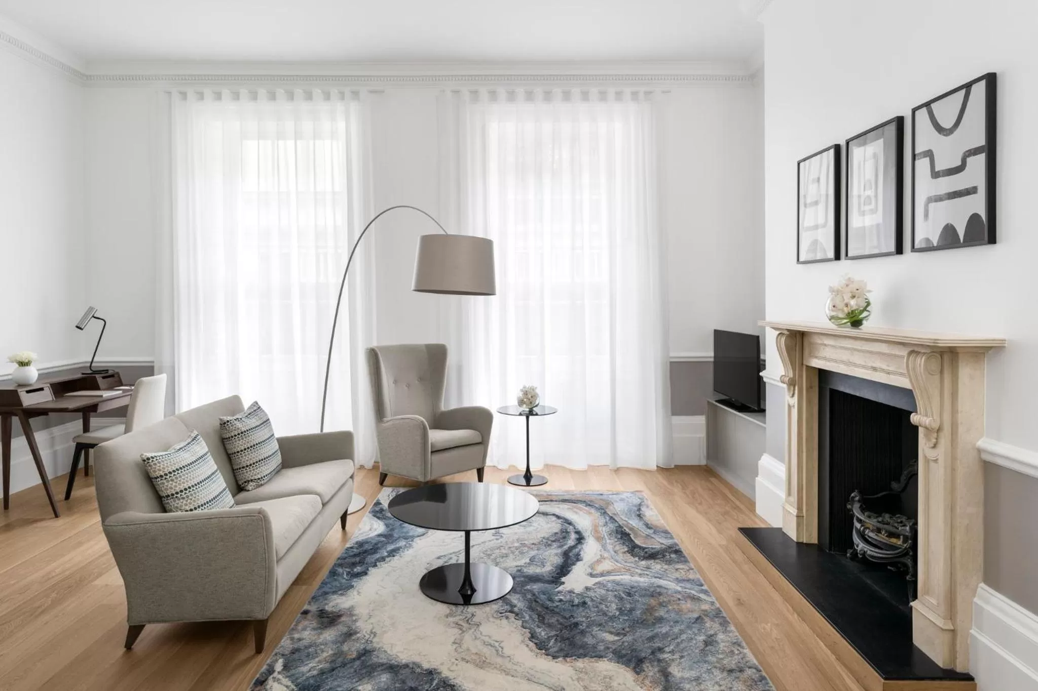 Property building in COMO Metropolitan London