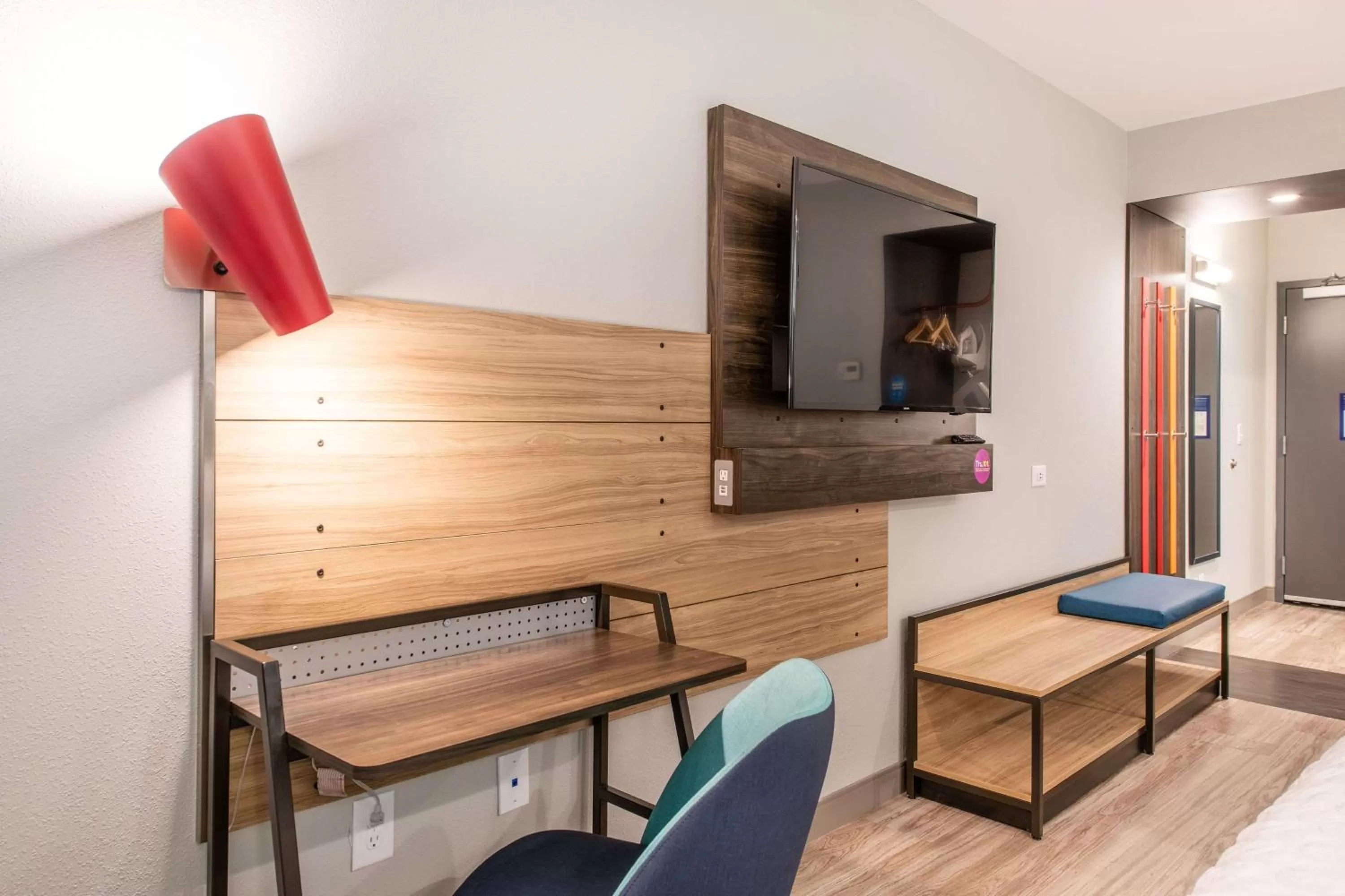 Bedroom in Tru by Hilton Fayetteville I-95