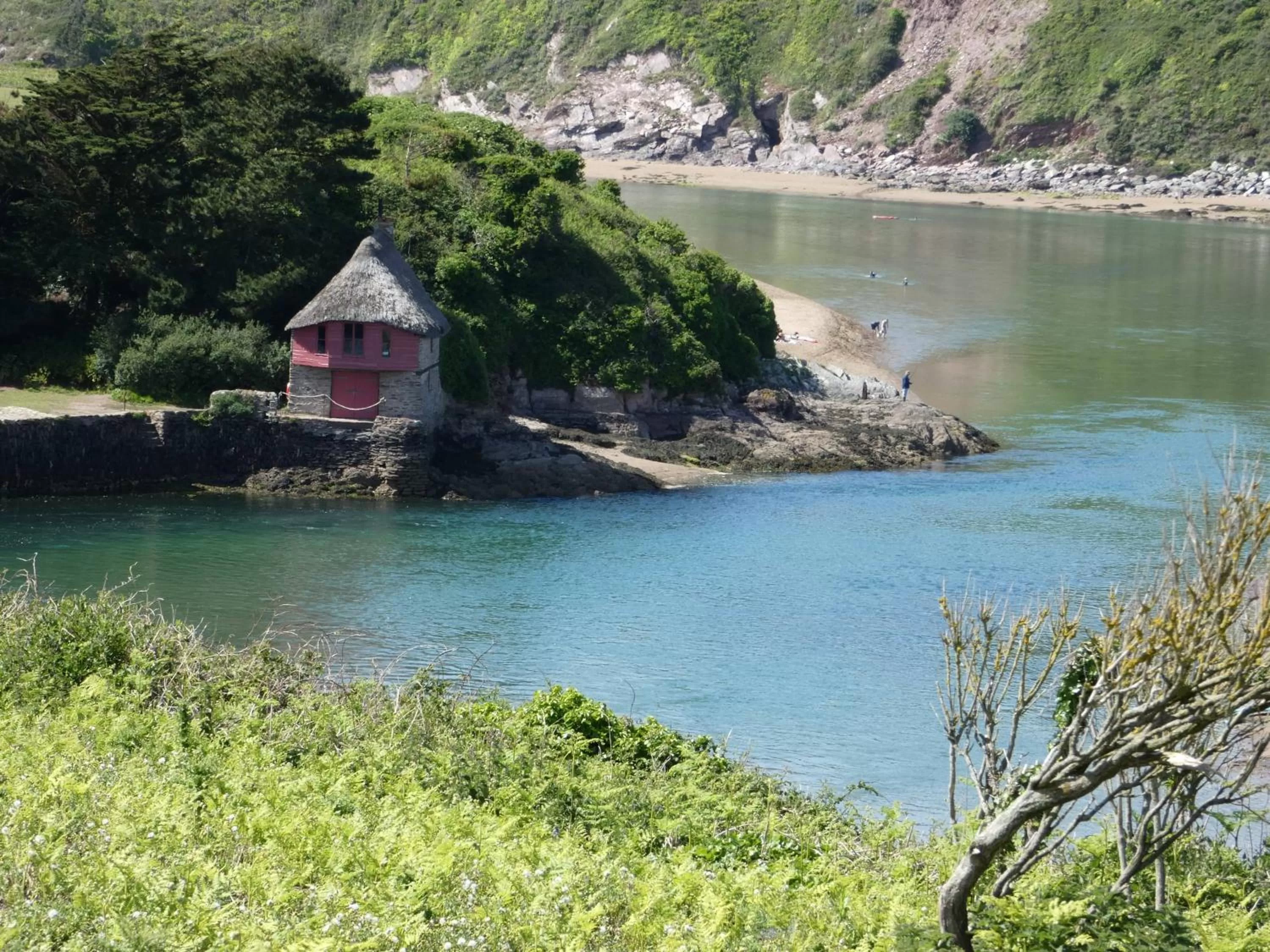 Neighbourhood in The Sloop Inn