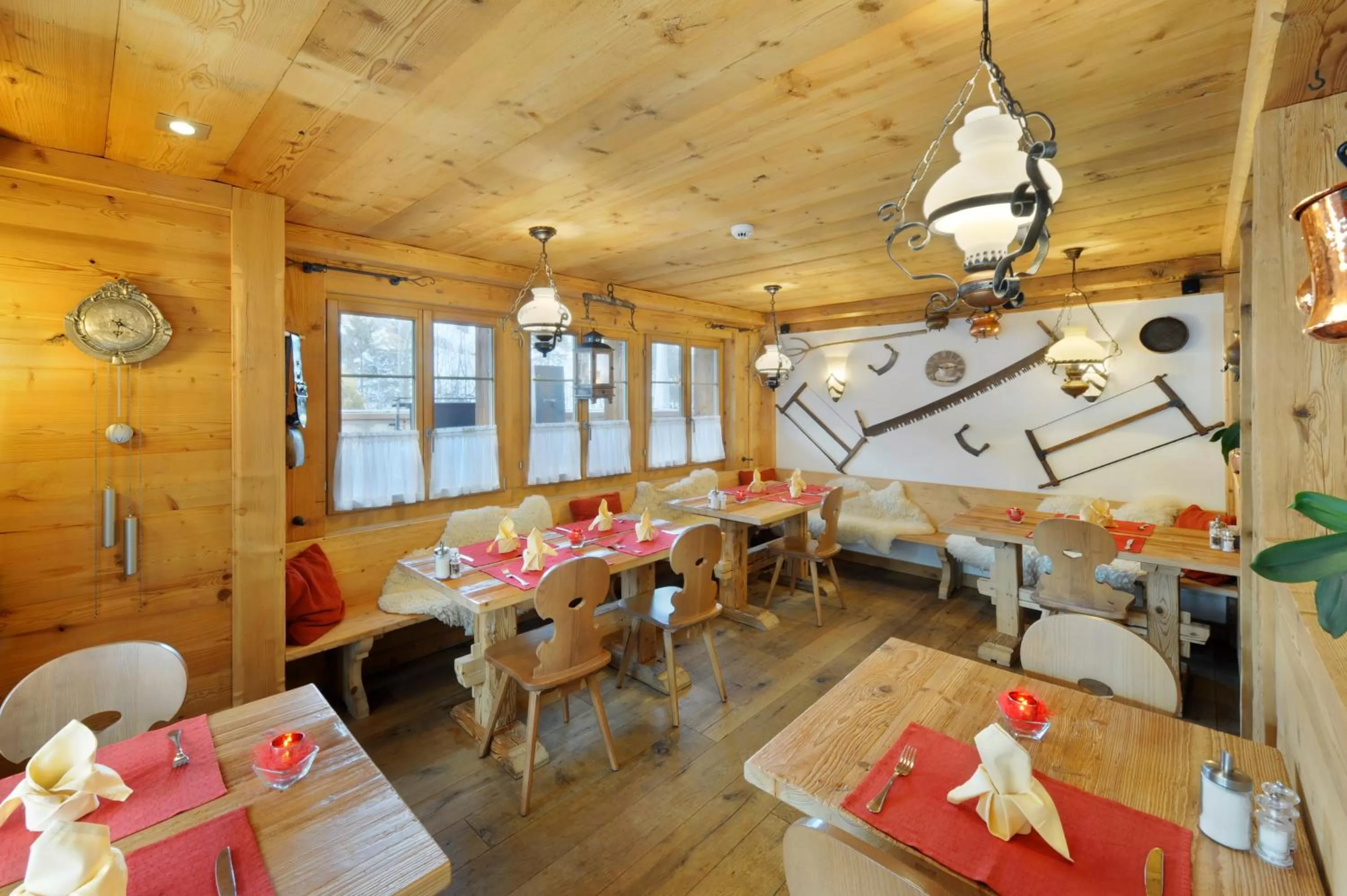 Restaurant/places to eat in Hotel Bellerive Gstaad