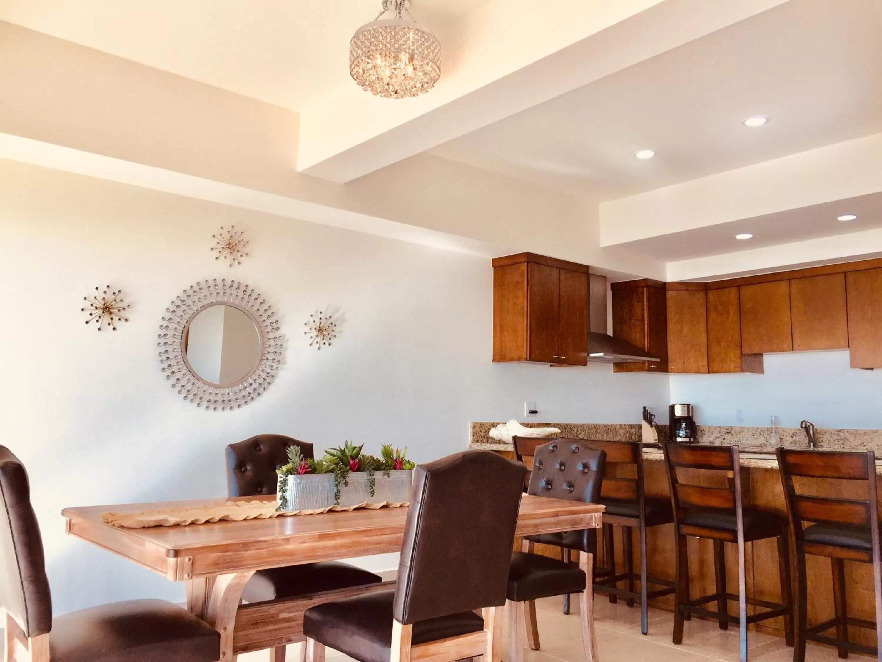 Dining Area in Fabulous Ocean View Condo with Walking Distance to the Beach!