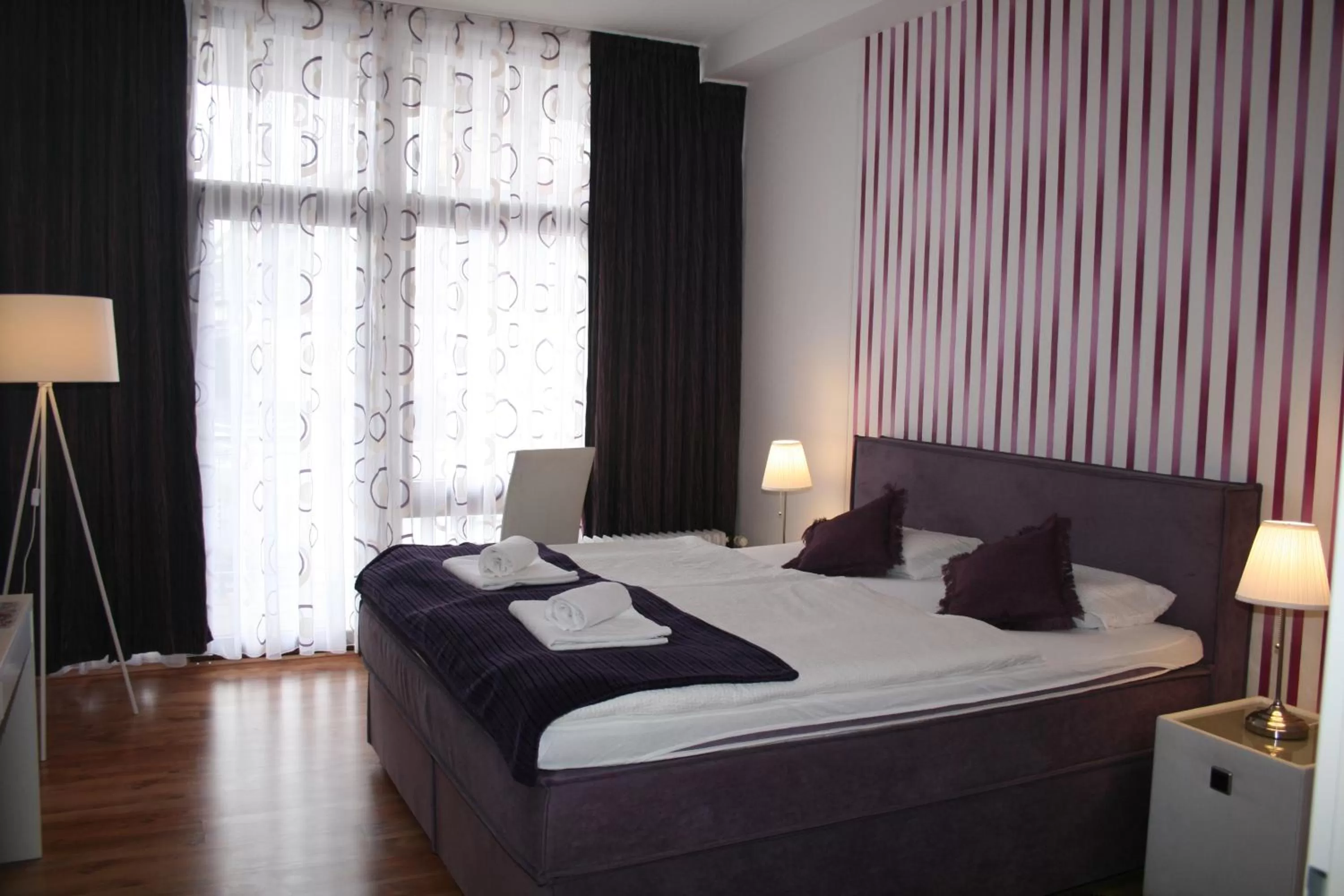 Bed in Gästehaus beim Prinz