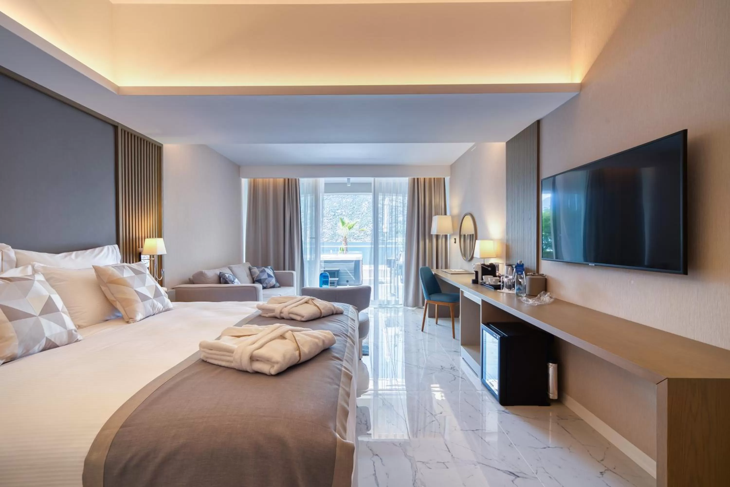 Bed in Hyatt Regency Kotor Bay Resort