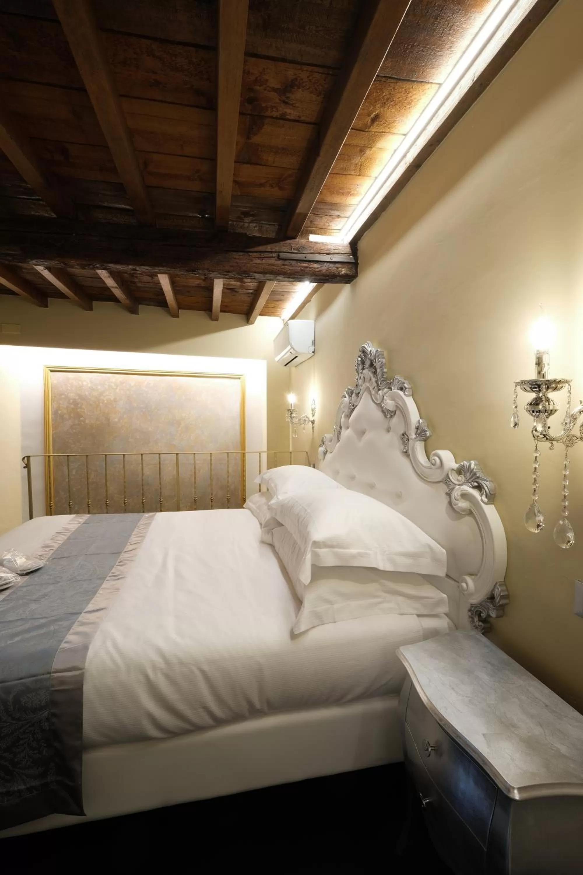 Bedroom, Bed in B&B Kingsman