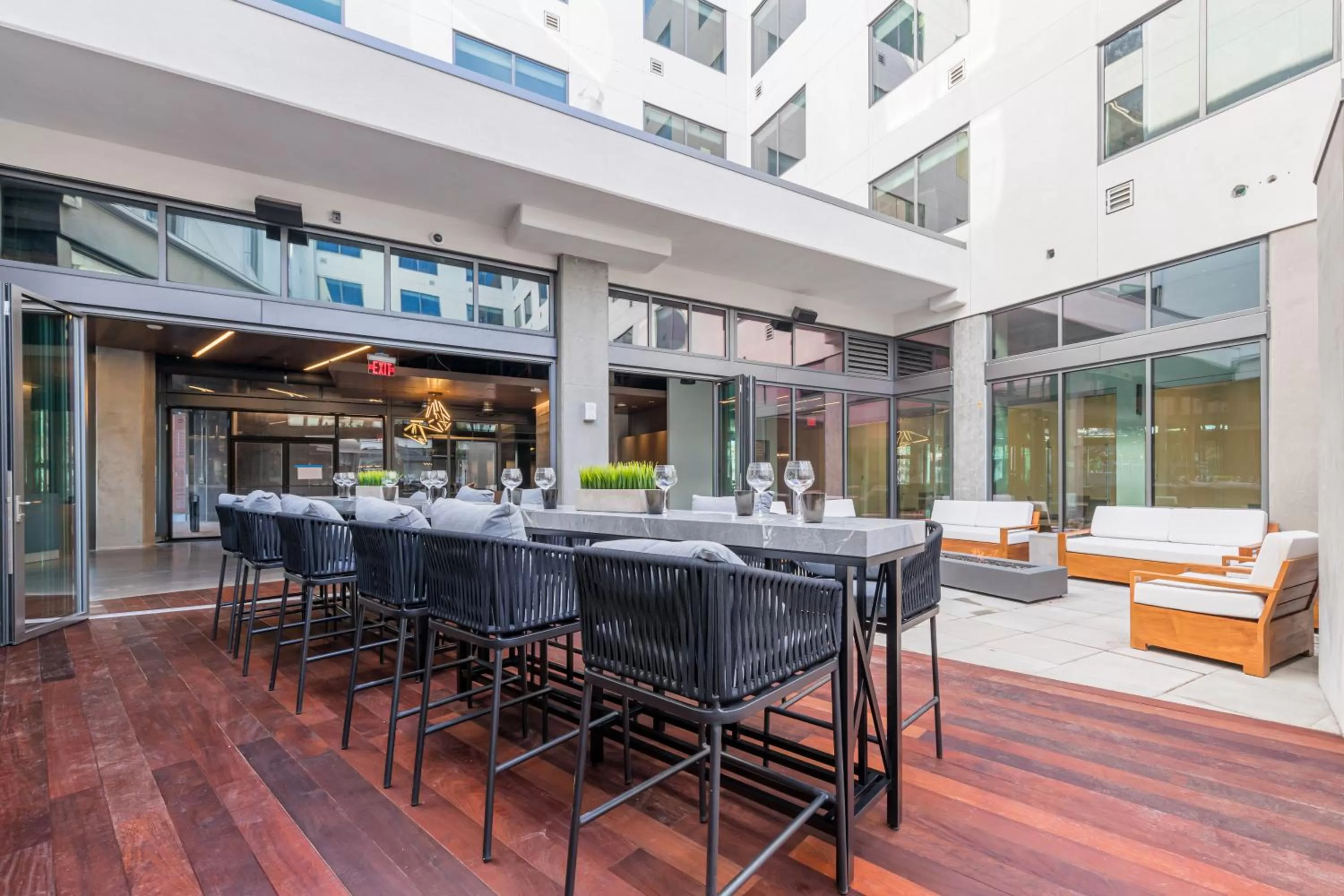 Lounge or bar in Shashi Hotel Mountain View Palo Alto