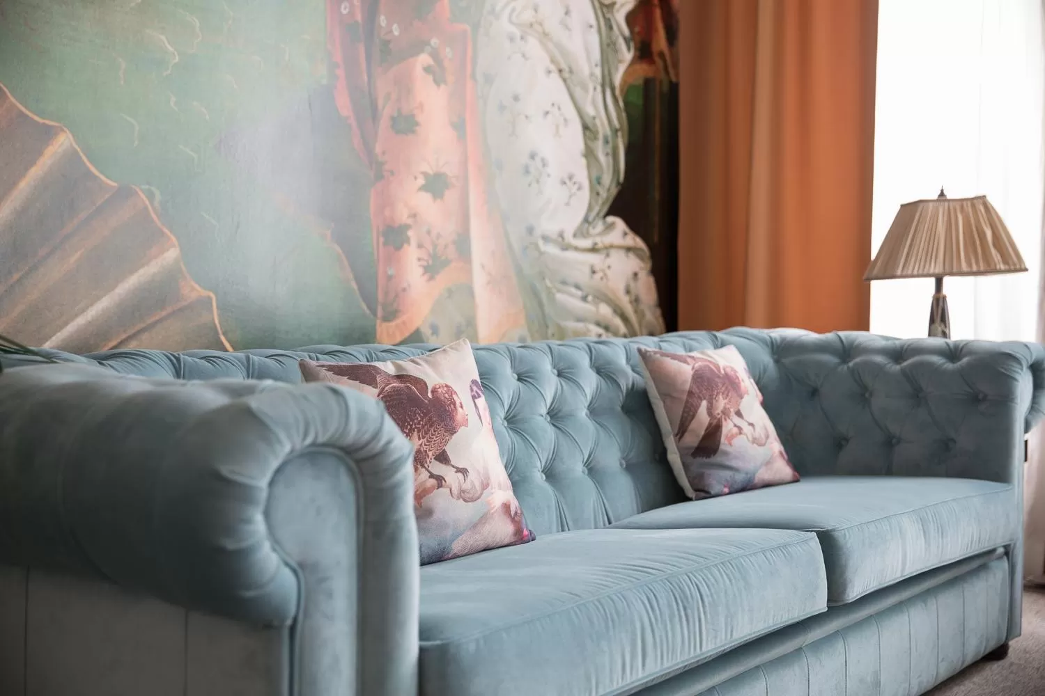 Seating area in Clarion Hotel Winn