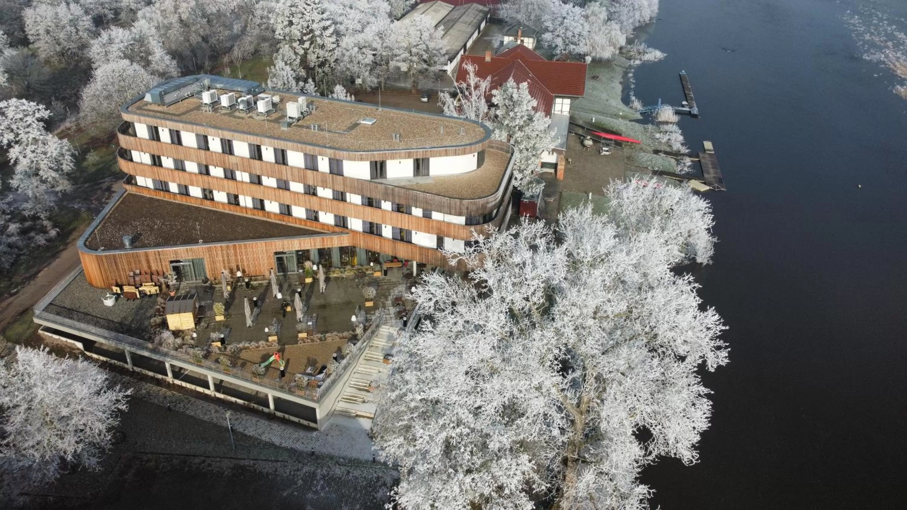 Property building in Das ELB Boardinghouse Hotel Restaurant